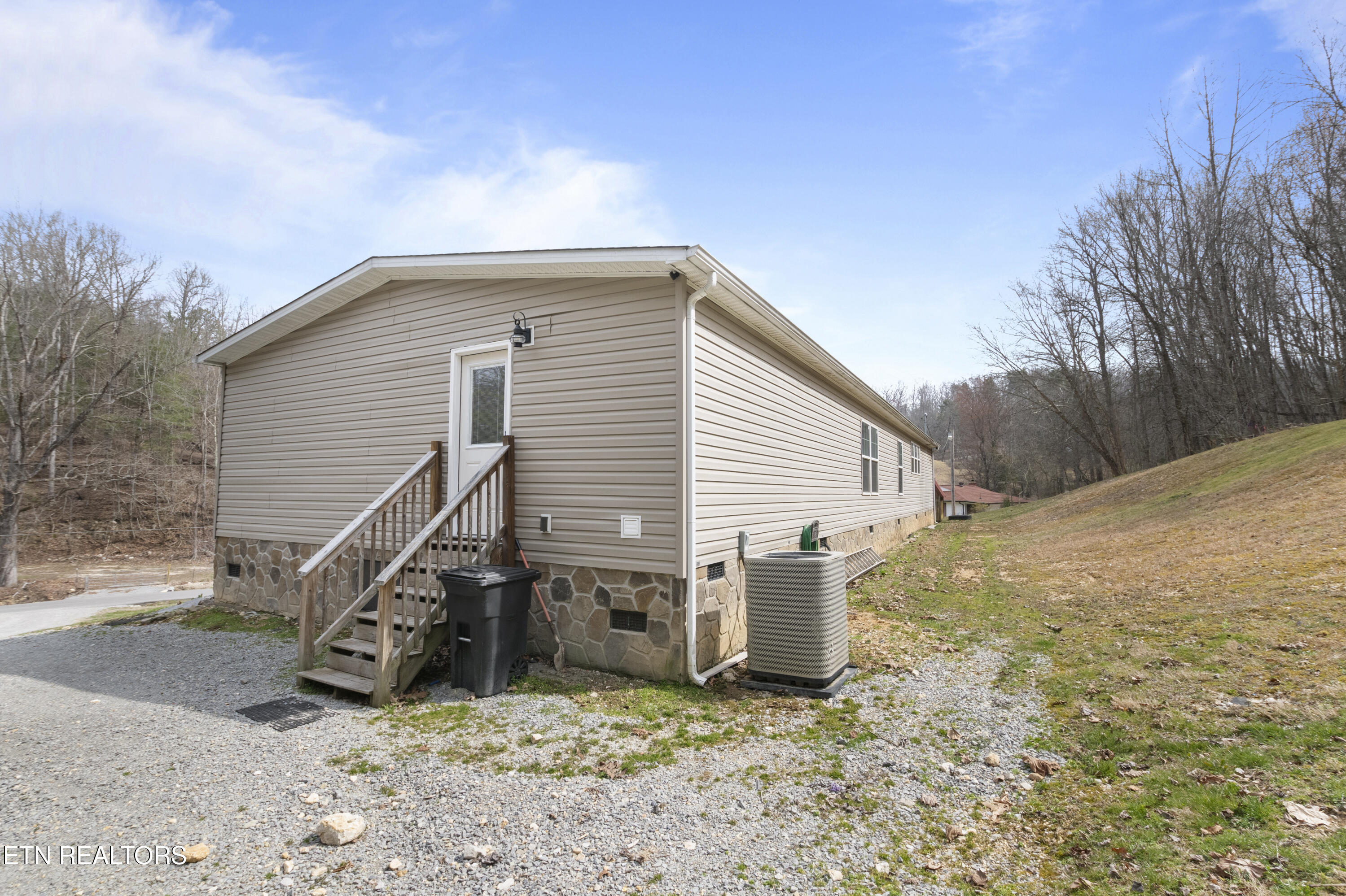 896 Knoxville Hollow Rd, LaFollette