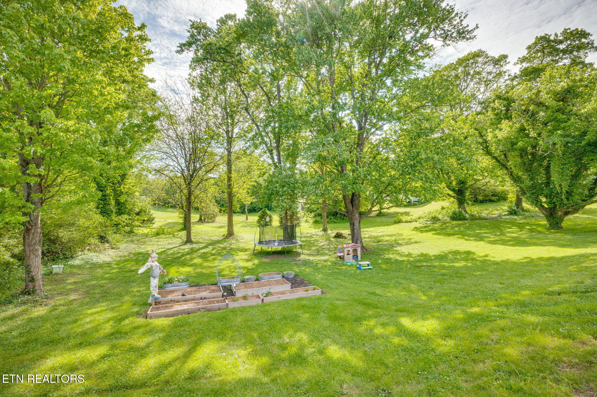 5600 Lon Roberts Drive