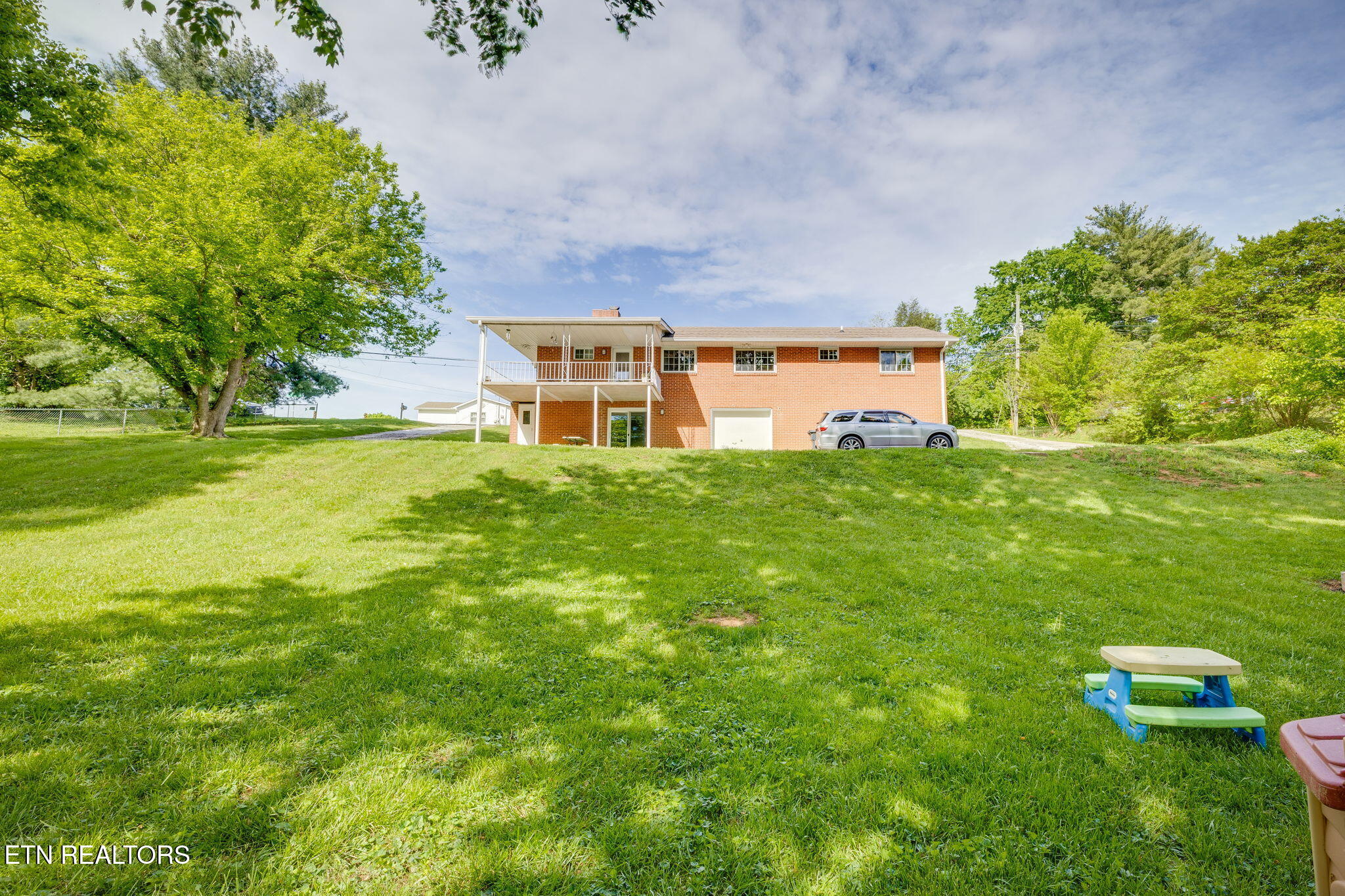 5600 Lon Roberts Drive