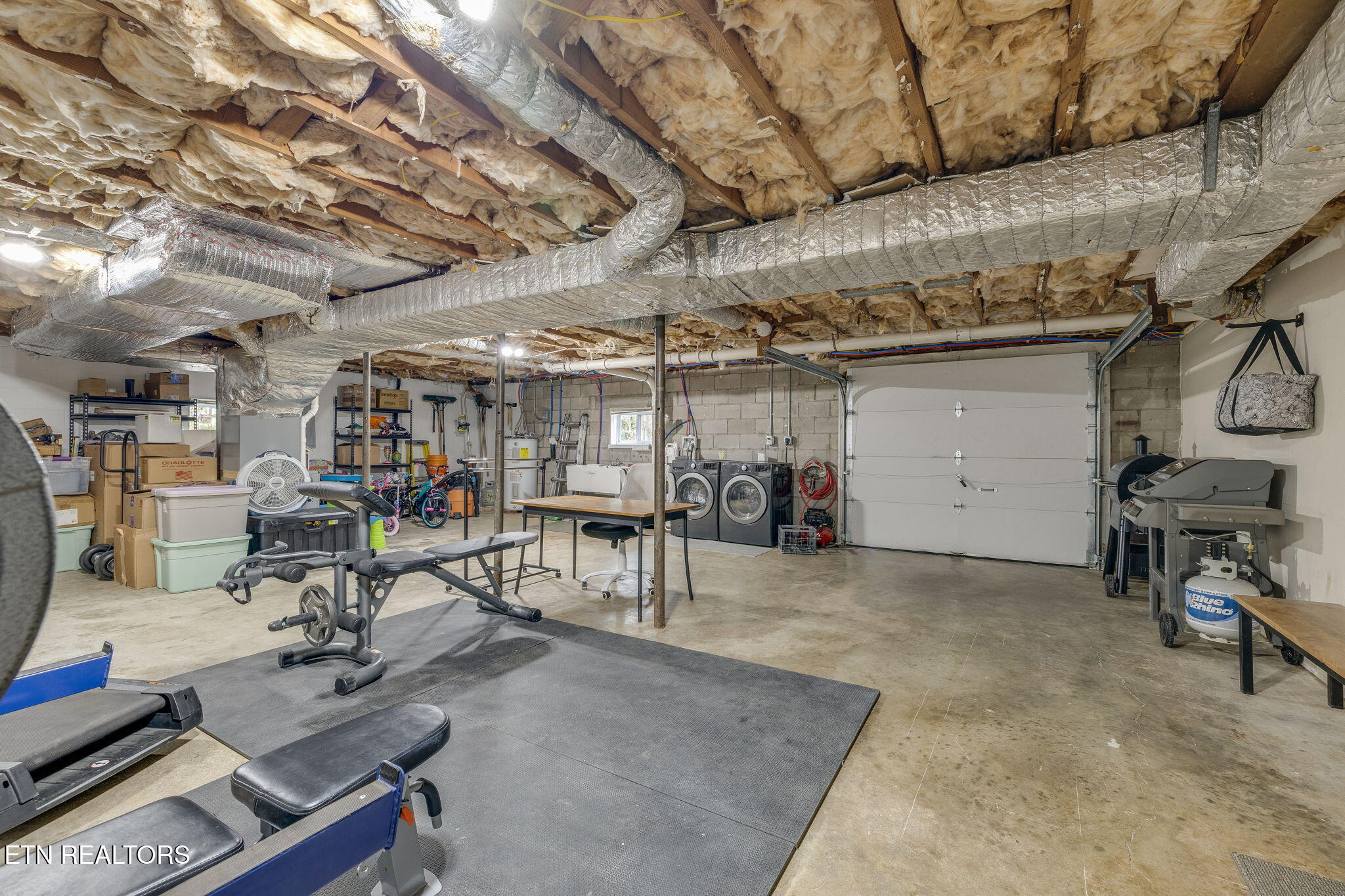 5600 Lon Roberts Drive