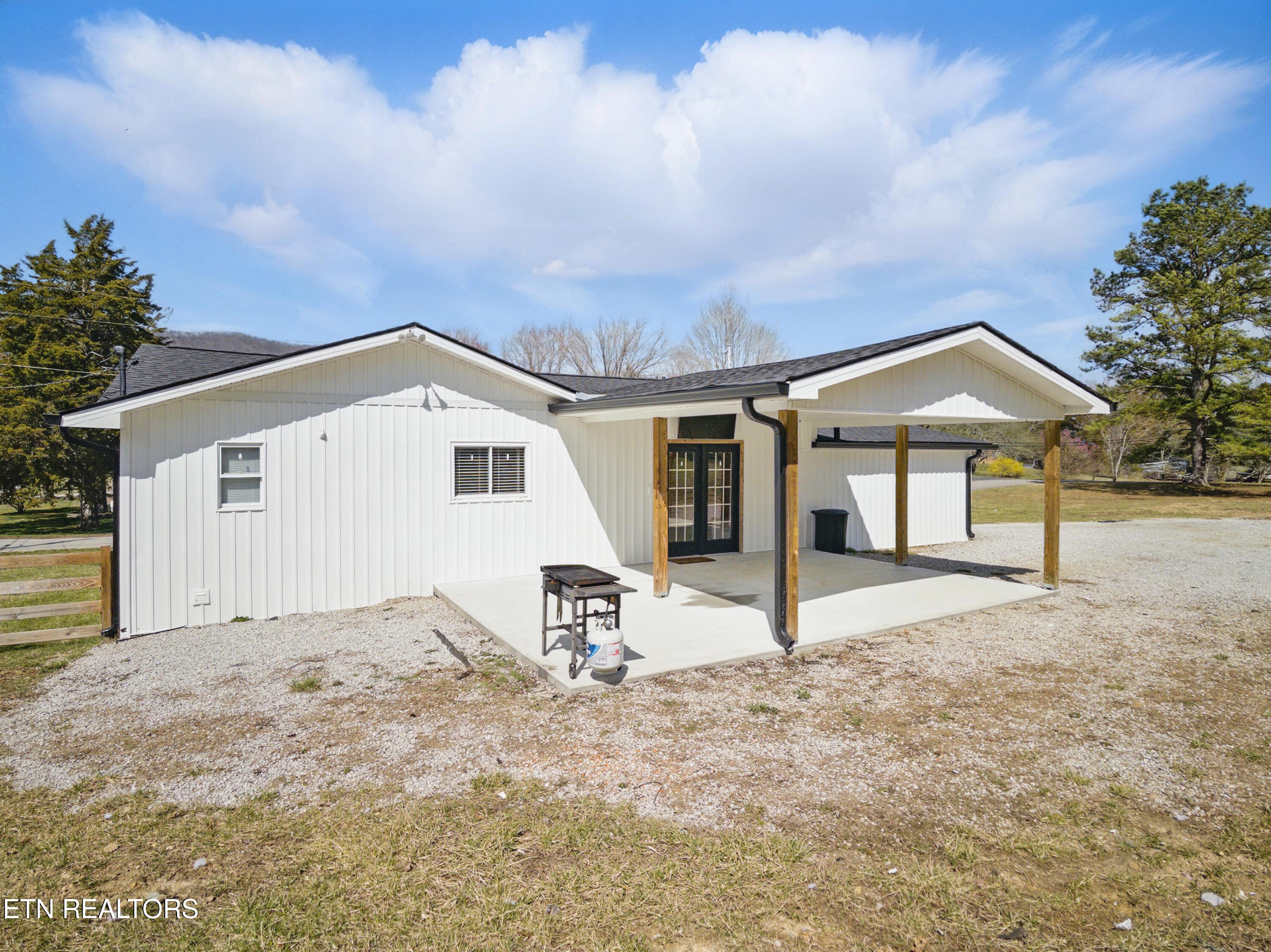 267 Kimberly Rd, LaFollette