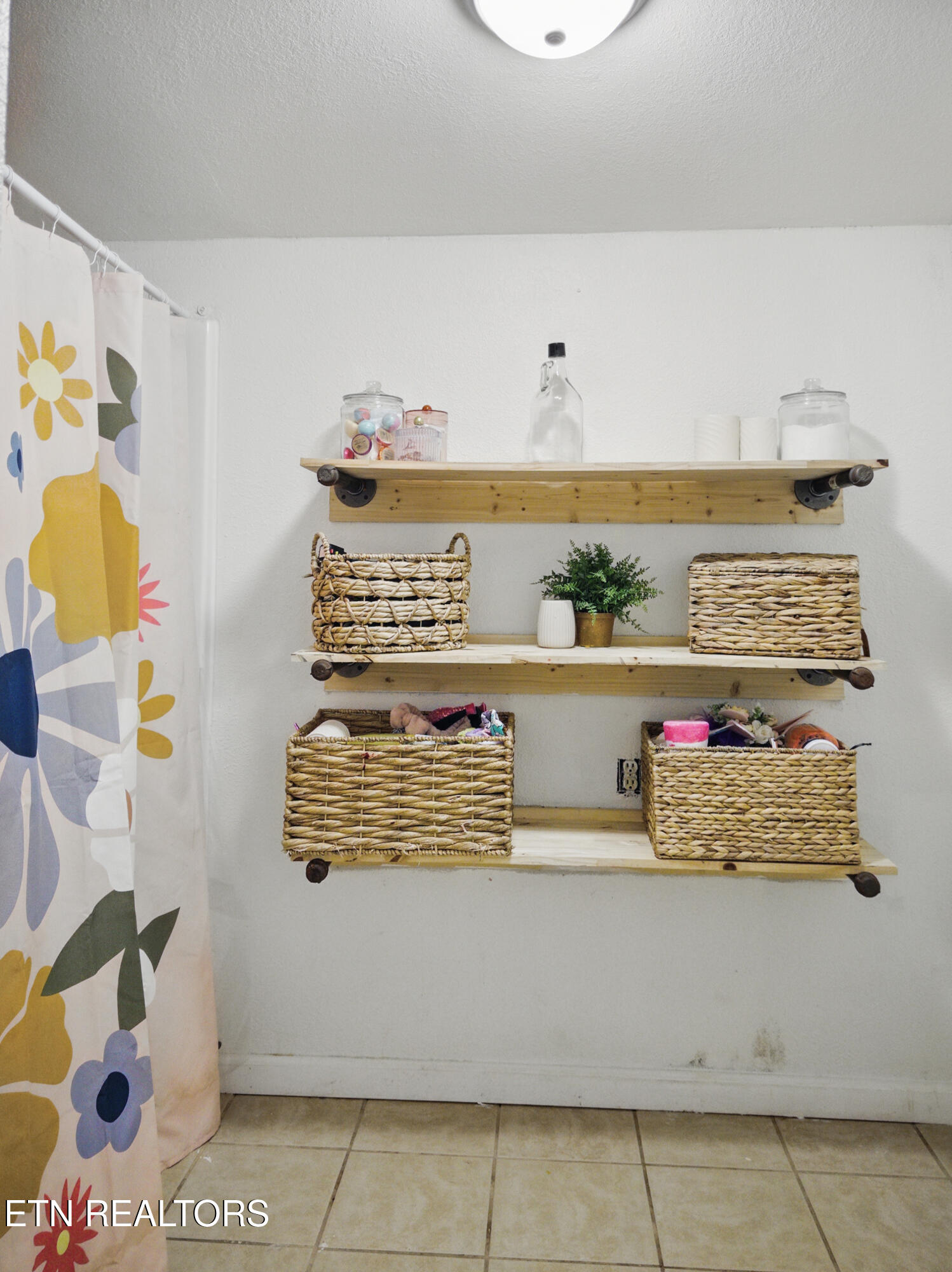 267 Kimberly Rd, LaFollette