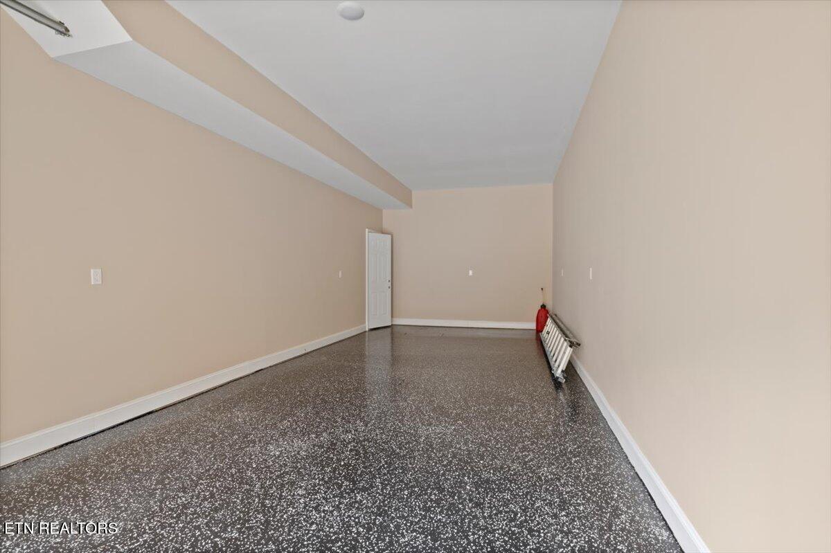 211 Big Four Rd, LaFollette