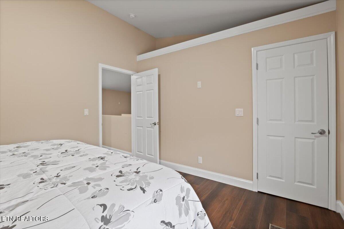 211 Big Four Rd, LaFollette