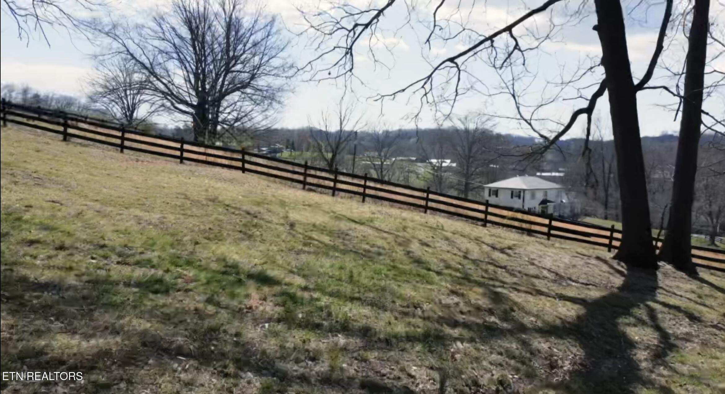 113 Summit Drive, LaFollette