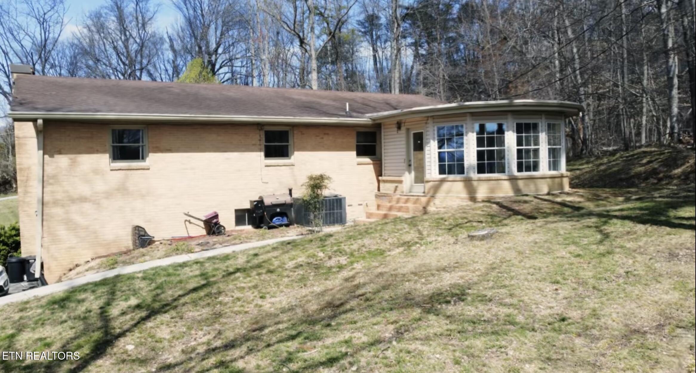 113 Summit Drive, LaFollette