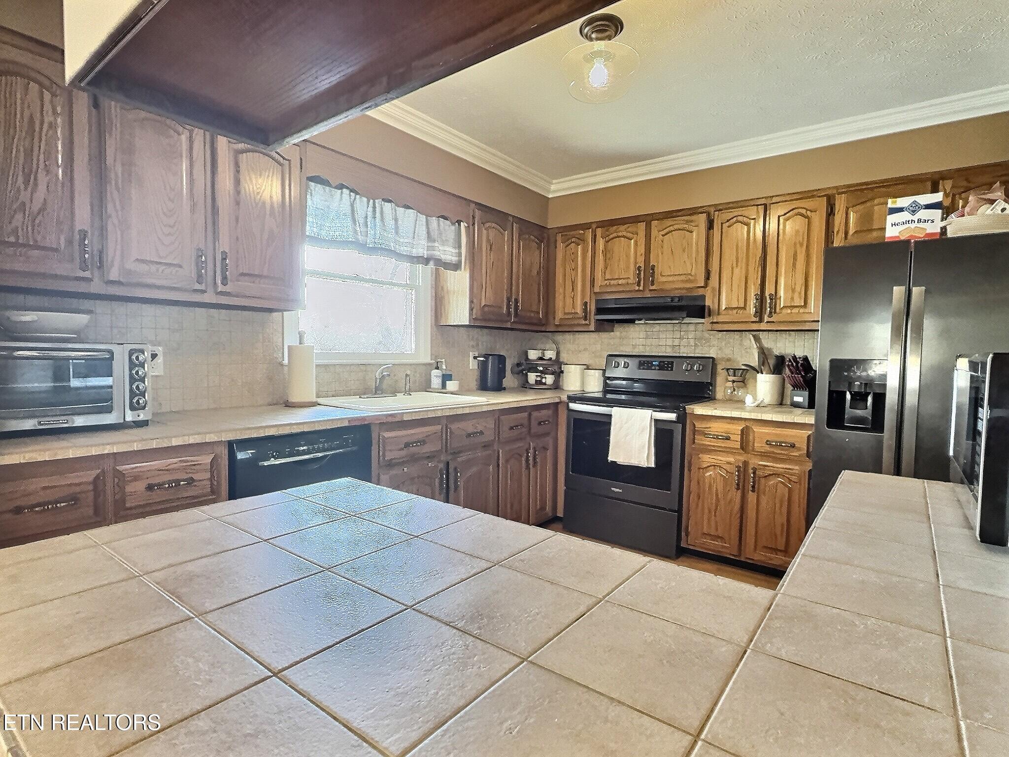 113 Summit Drive, LaFollette