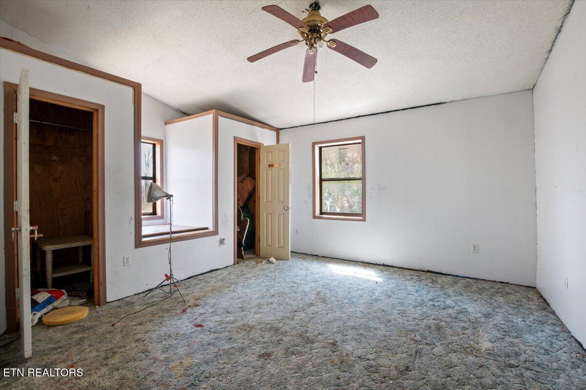 3400 Huntsville Hill Rd