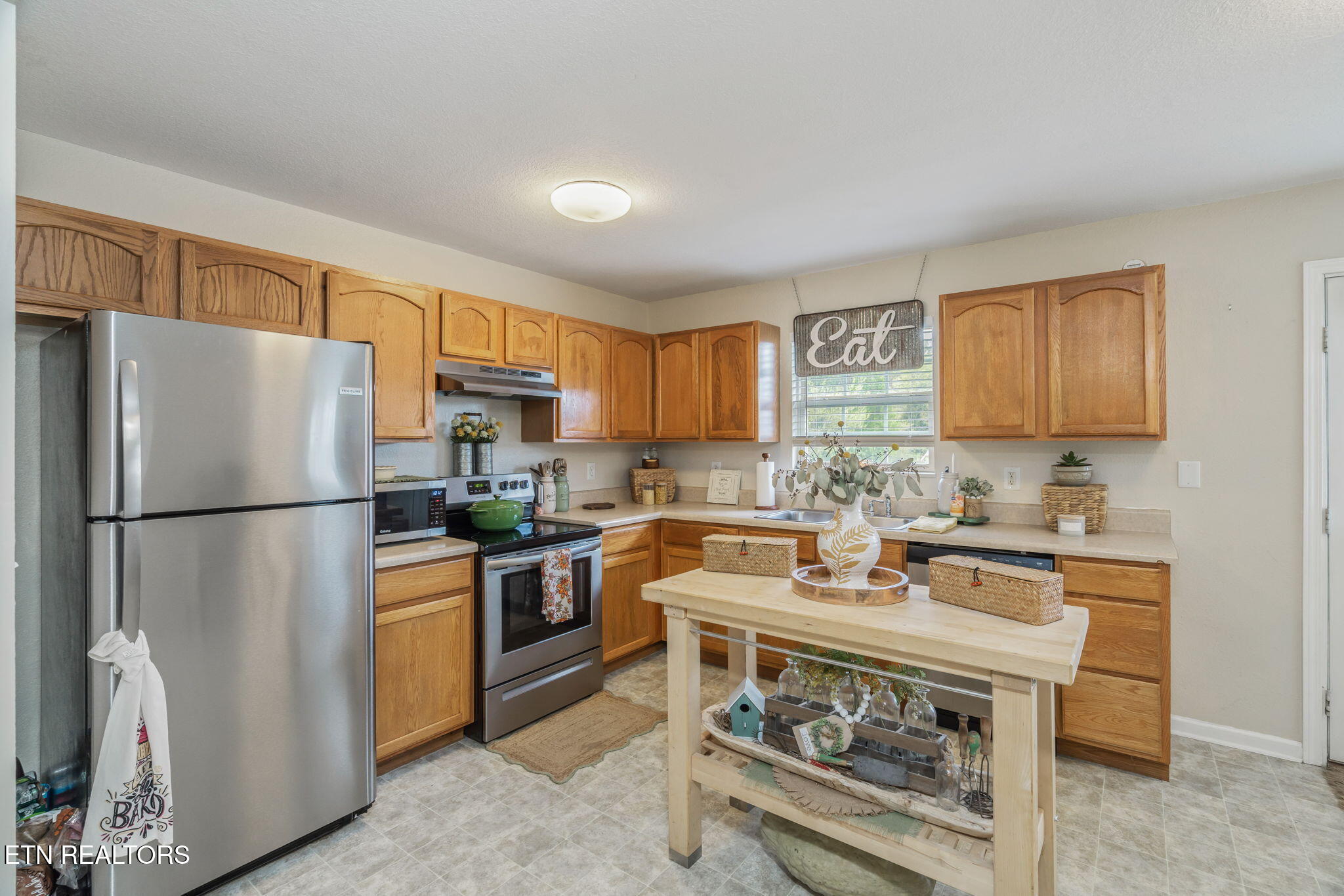 775 Butter And Egg Rd