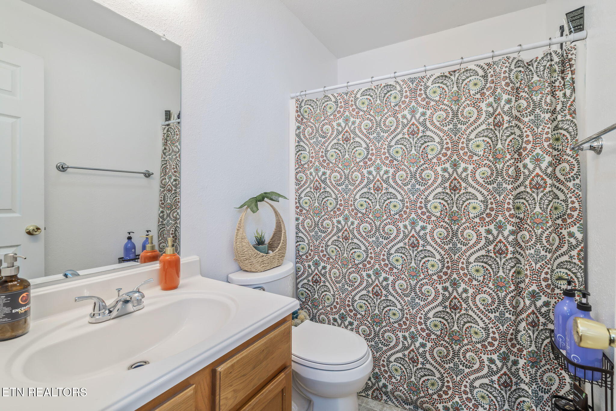 775 Butter And Egg Rd