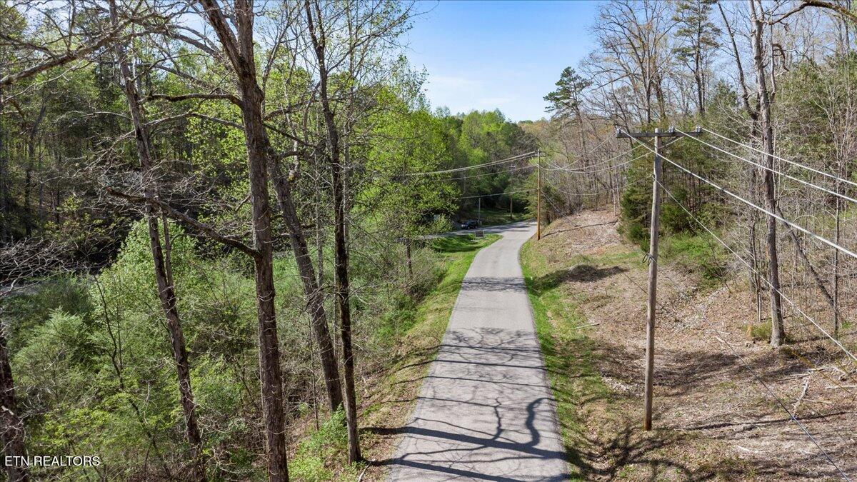 Rainbow View Rd, LaFollette