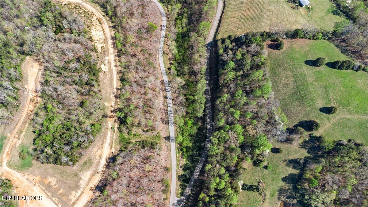 Rainbow View Rd, LaFollette