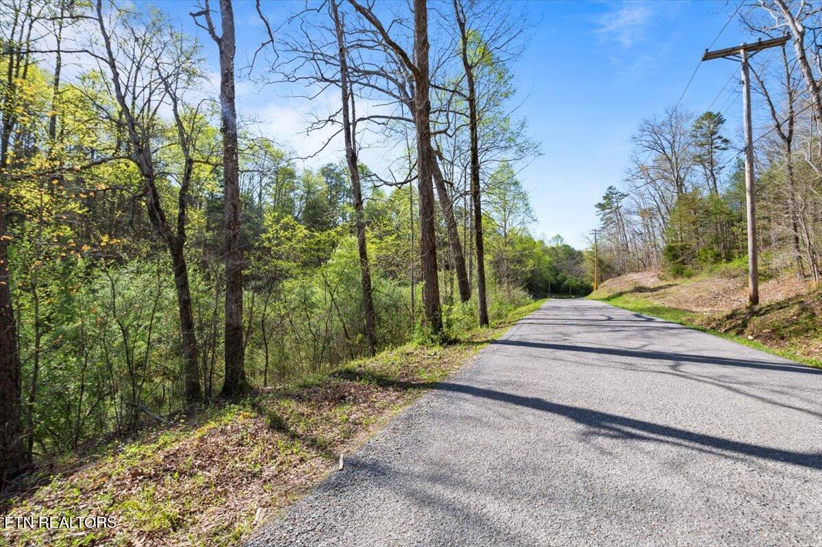 Rainbow View Rd, LaFollette