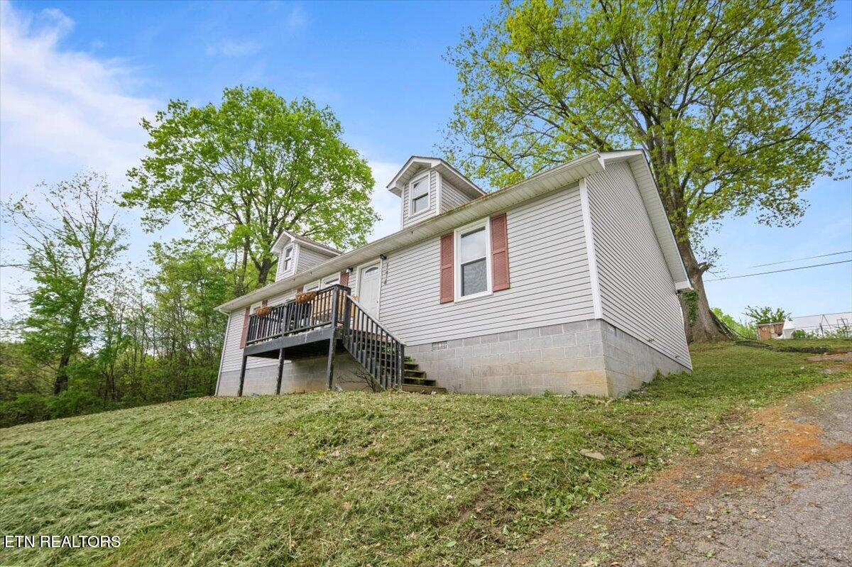 174 Sandy Hill Rd, LaFollette