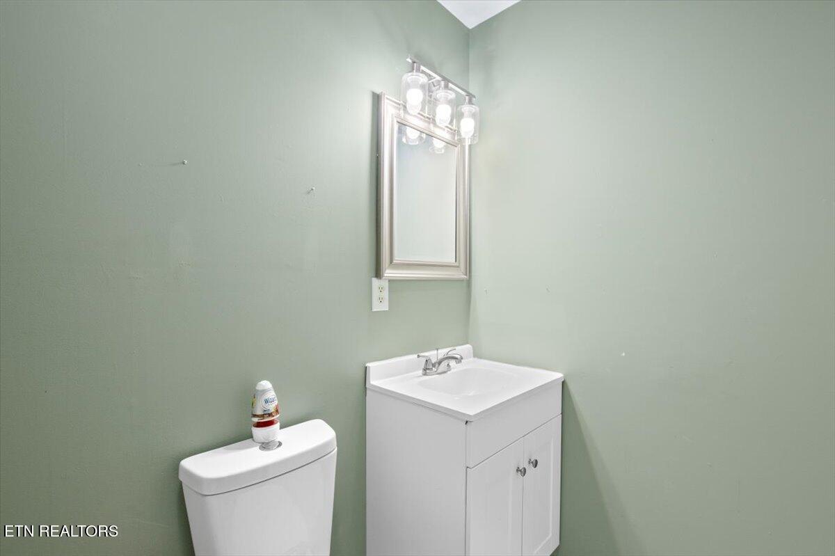 174 Sandy Hill Rd, LaFollette