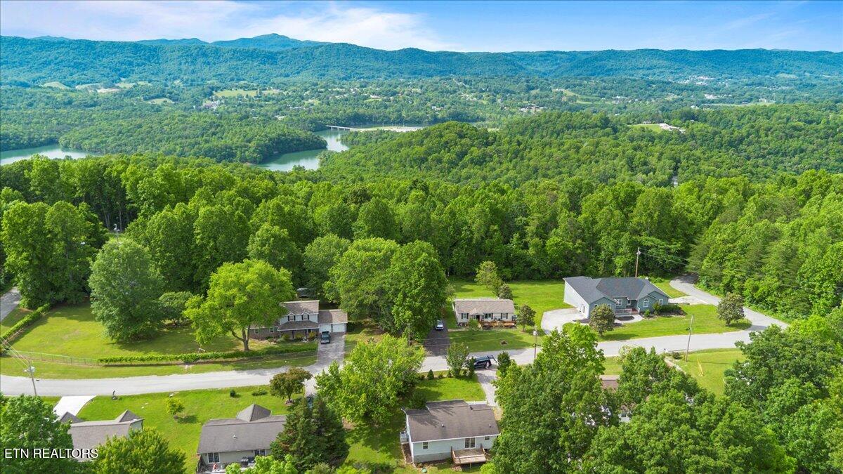 197 Buena Vista Lane, LaFollette