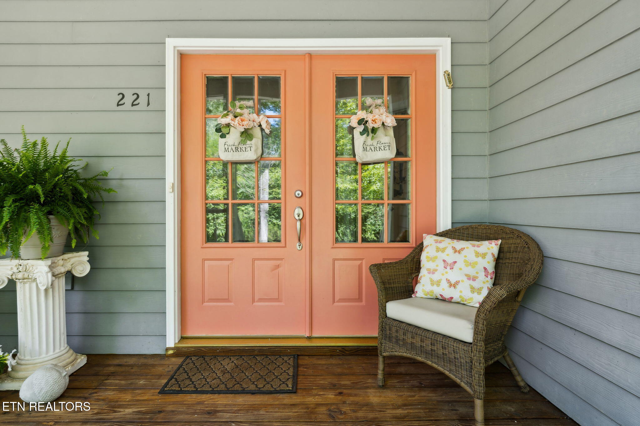 221 Stony Rock Lane