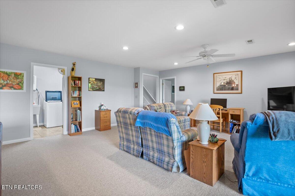 334 Little Buck Lane, LaFollette