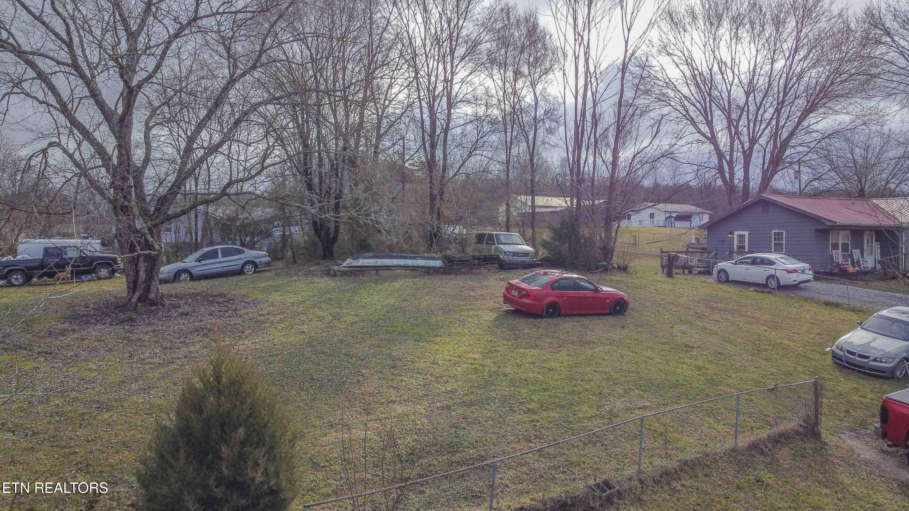 Valley View Rd, LaFollette