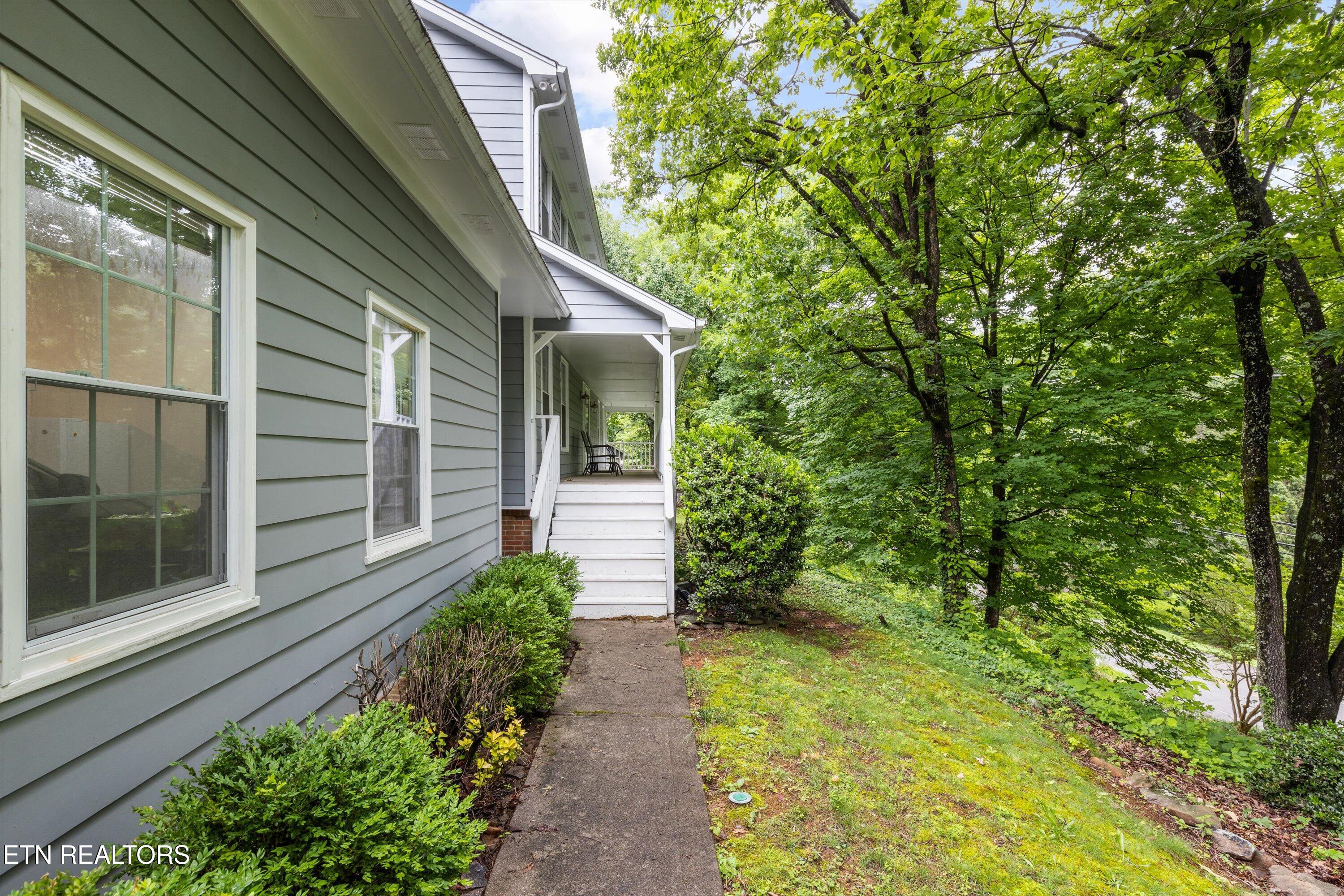 9417 George Williams Rd