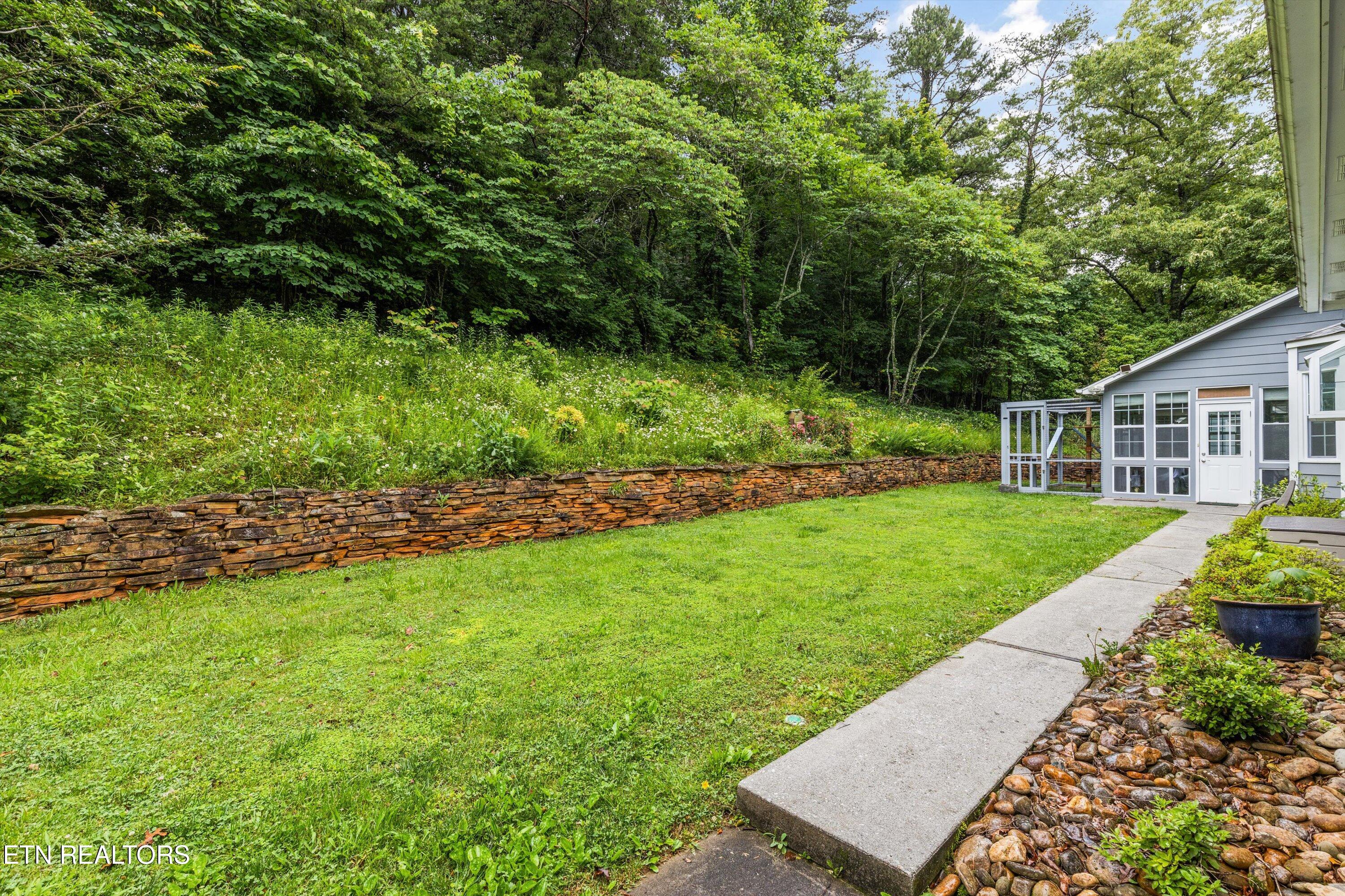 9417 George Williams Rd