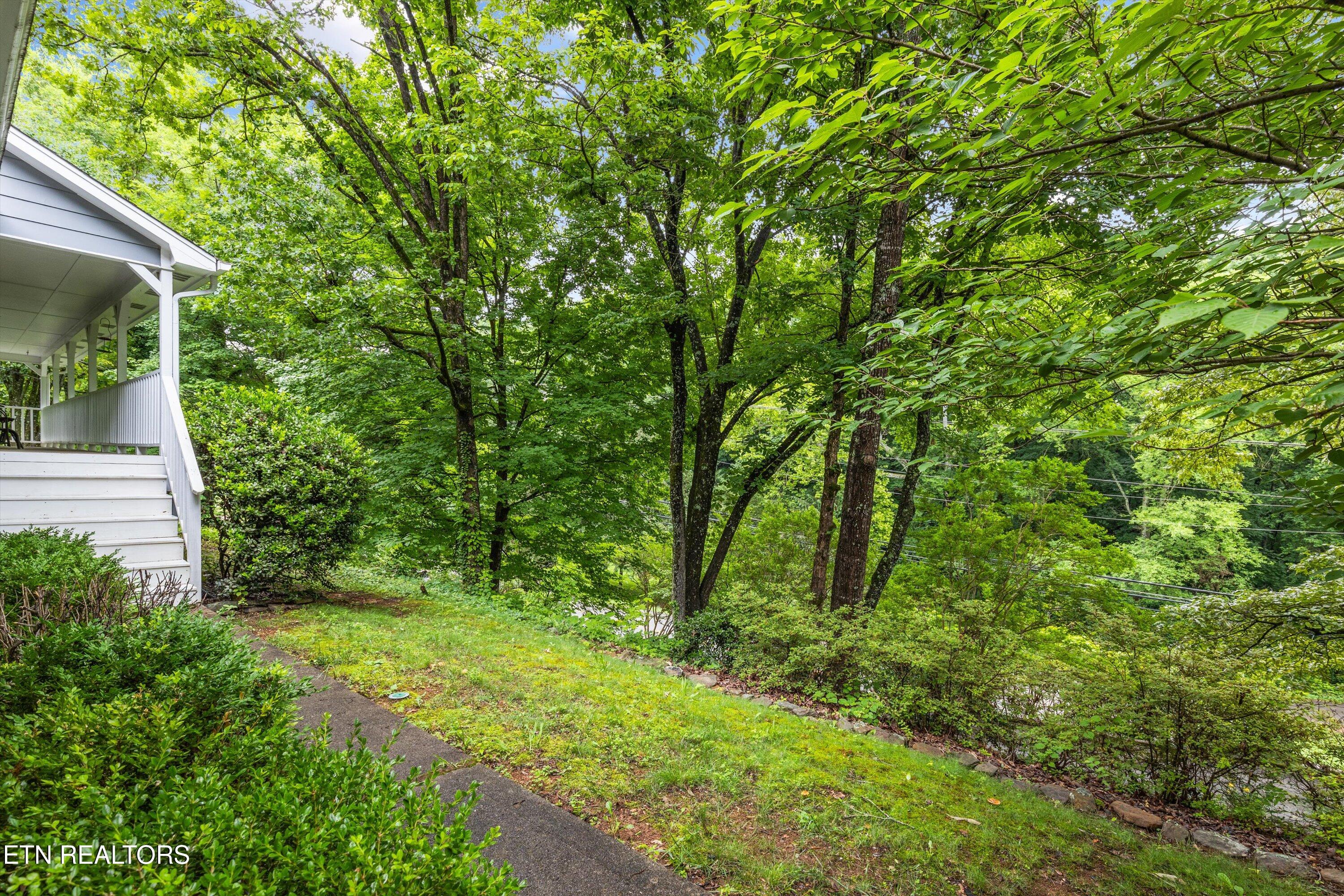 9417 George Williams Rd