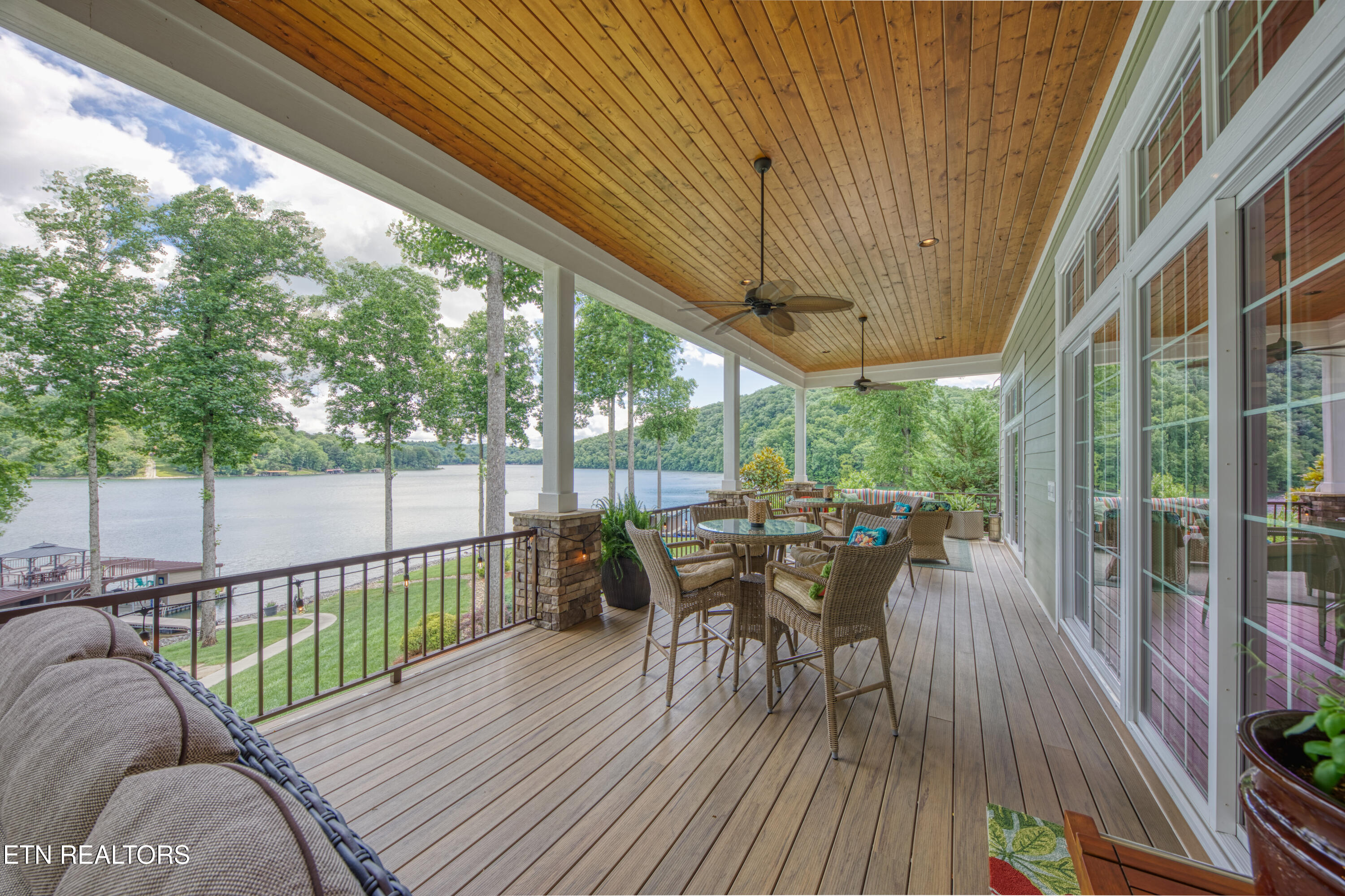 429 Hiawassee View Drive