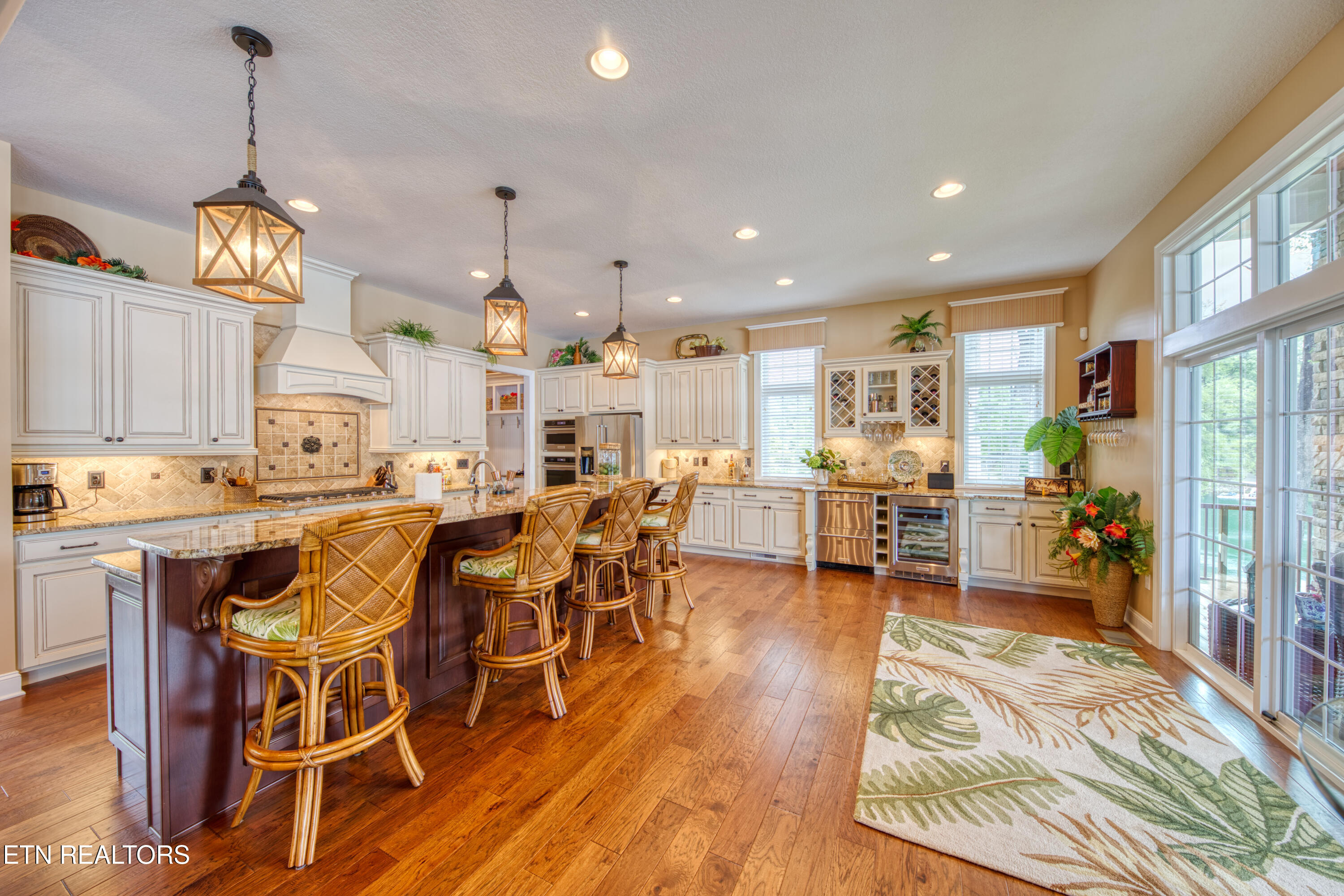 429 Hiawassee View Drive
