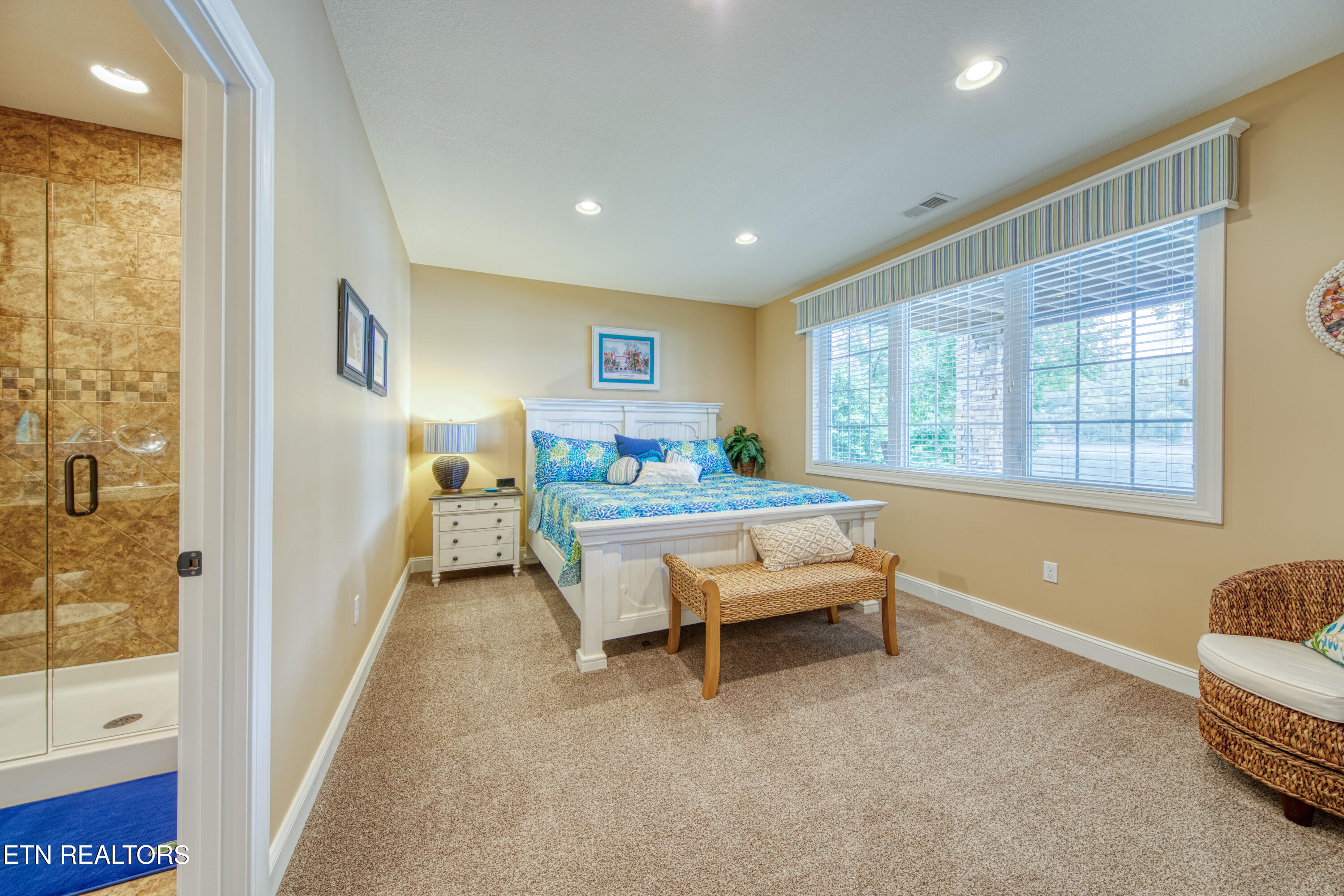 429 Hiawassee View Drive