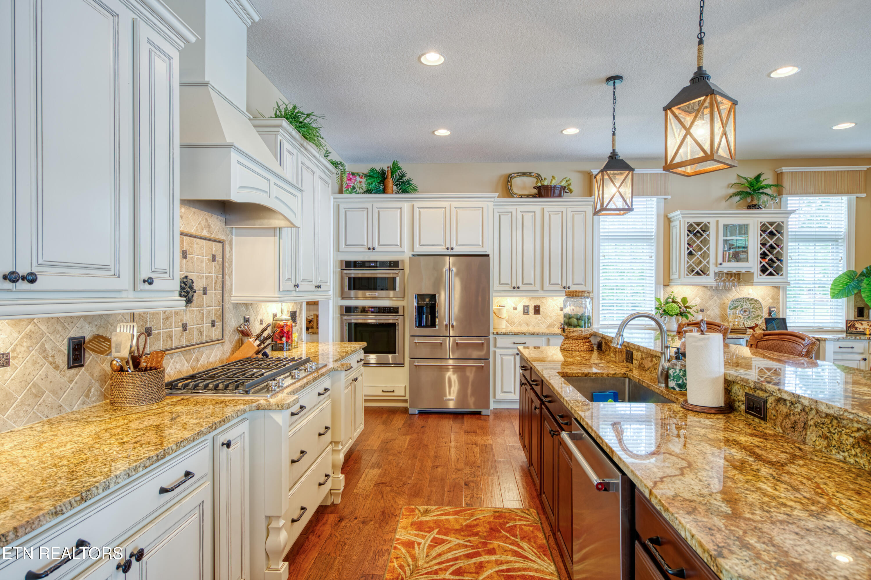 429 Hiawassee View Drive