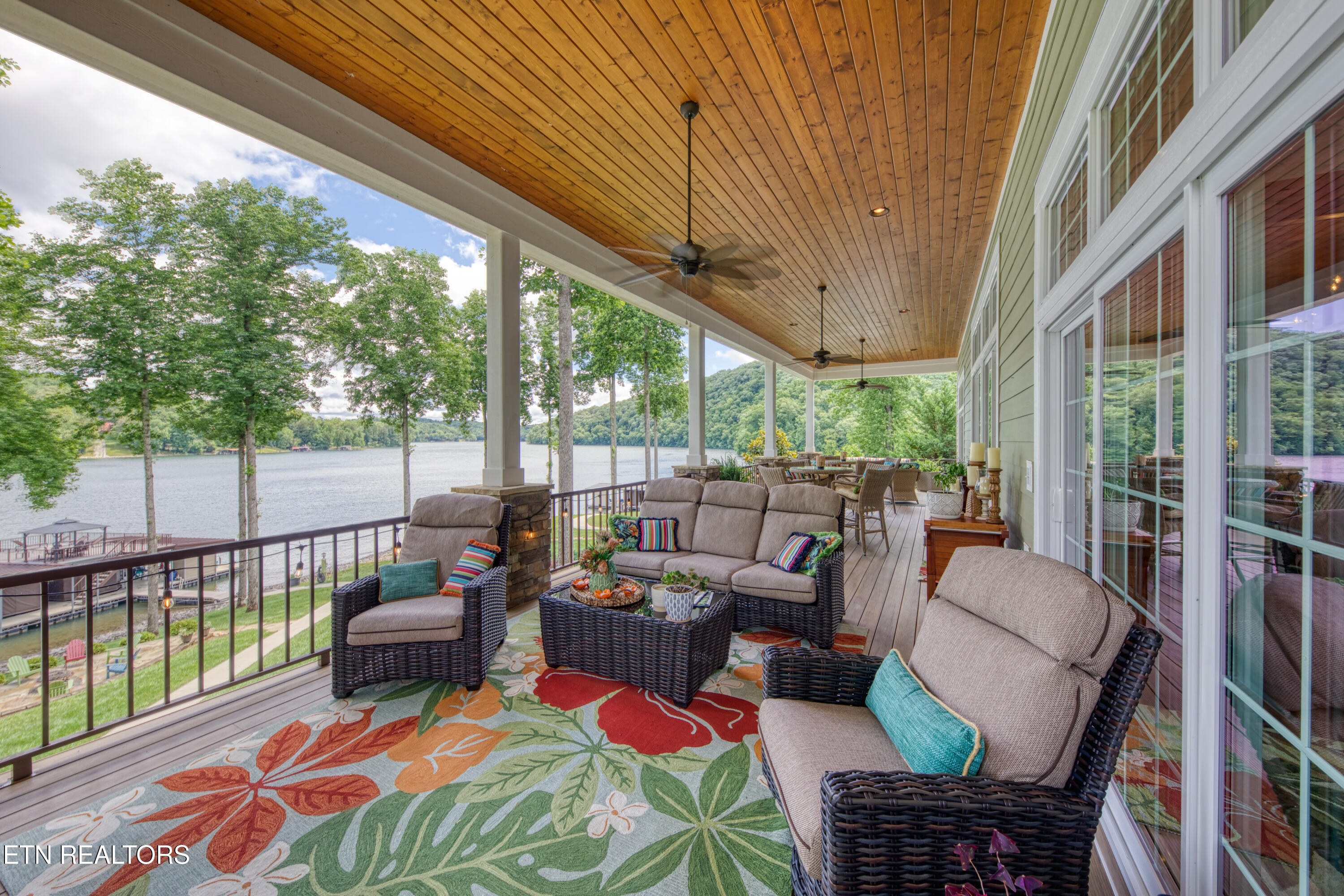 429 Hiawassee View Drive
