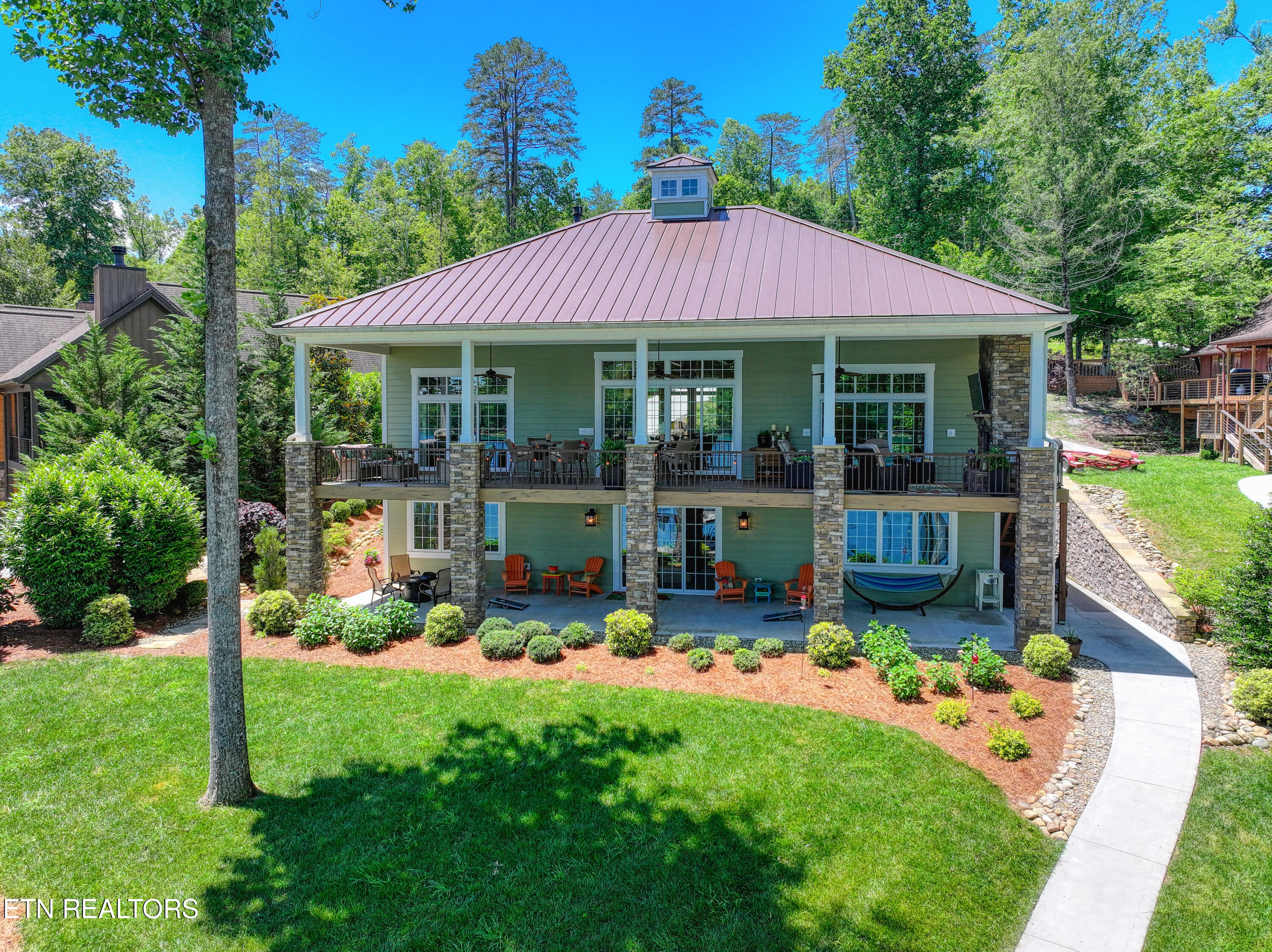 429 Hiawassee View Drive