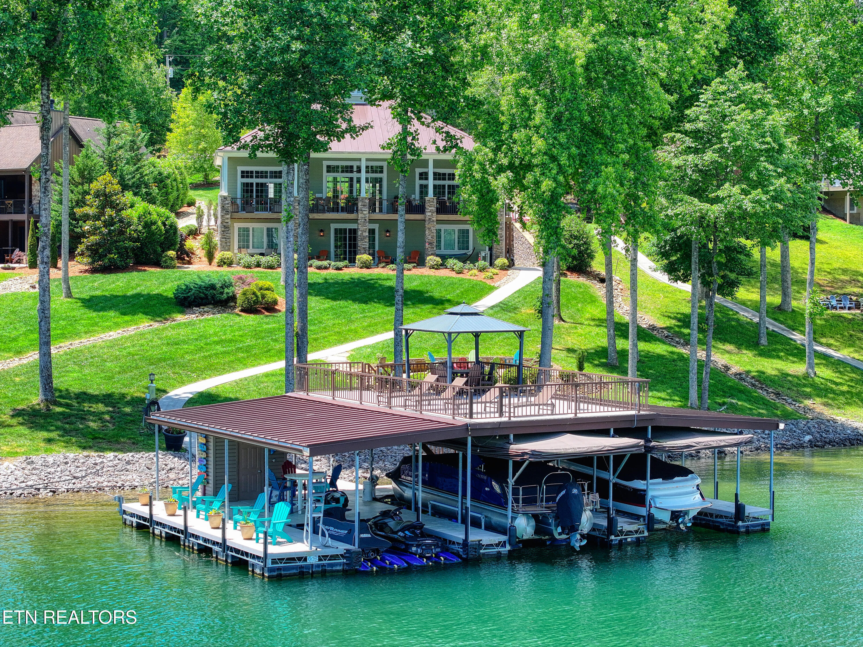 429 Hiawassee View Drive