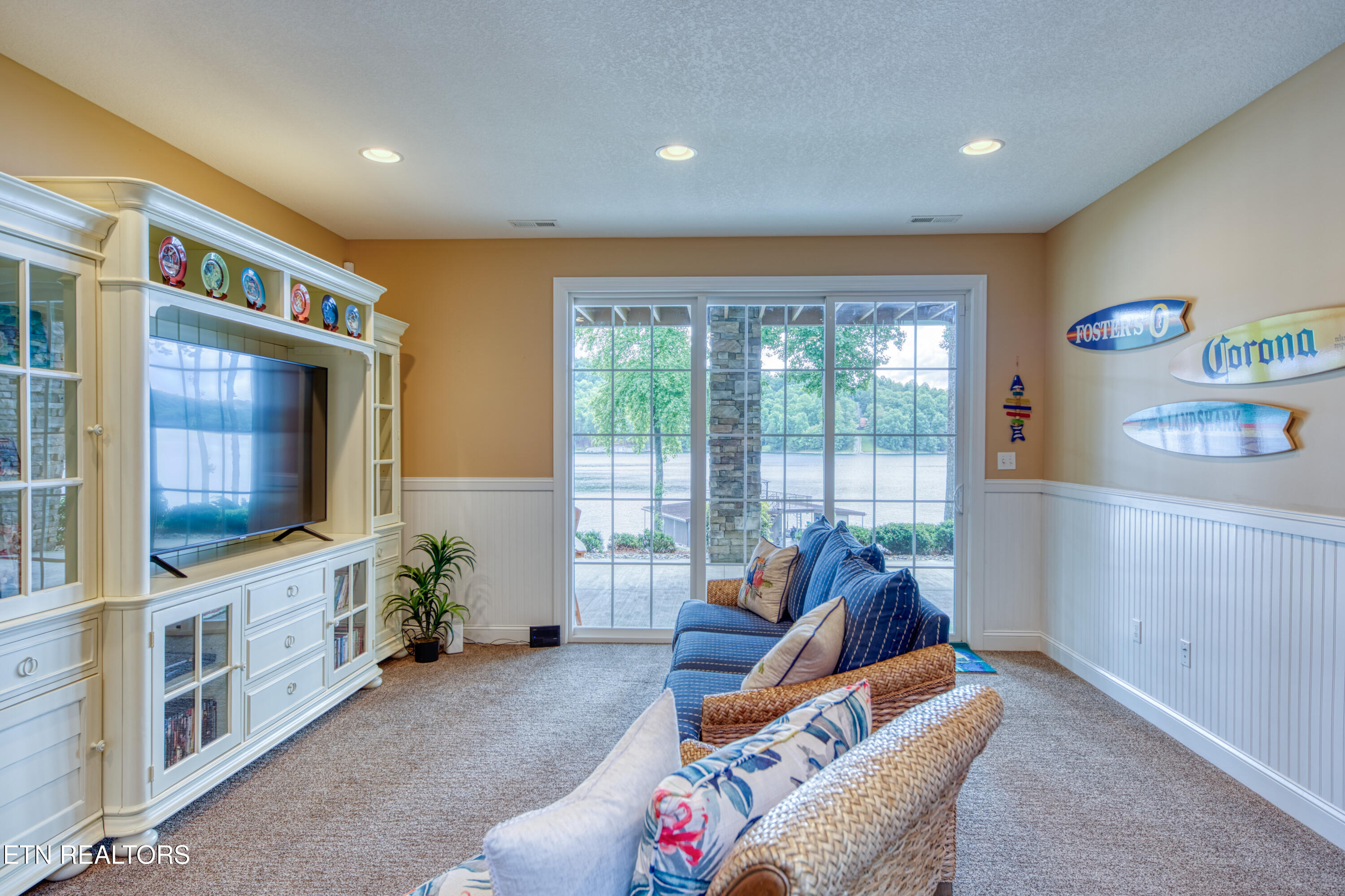 429 Hiawassee View Drive