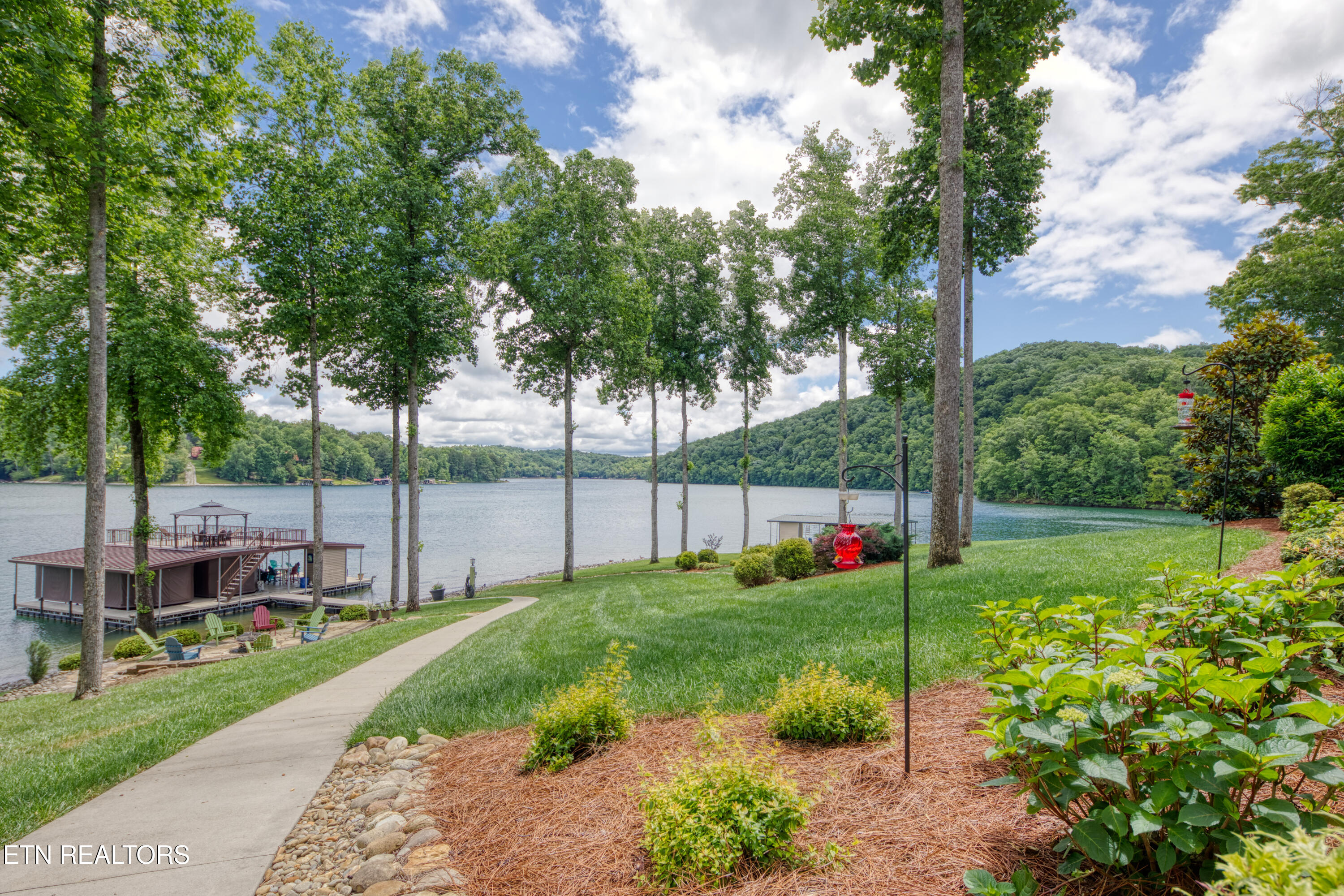 429 Hiawassee View Drive