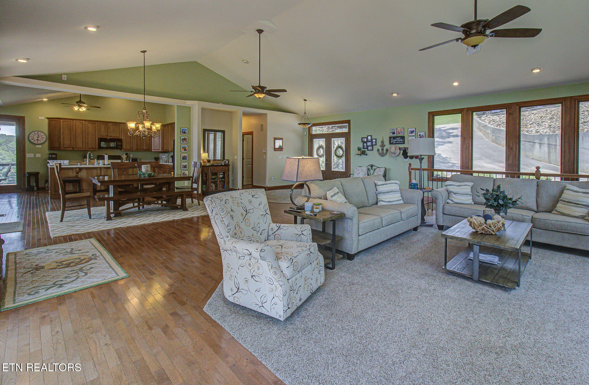 226 Mountain Crest Drive, LaFollette