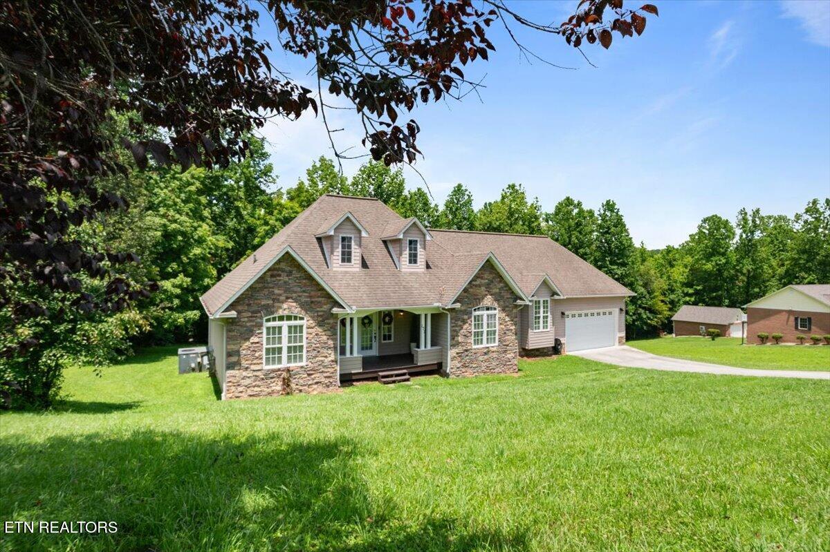 171 Forest Cove Court