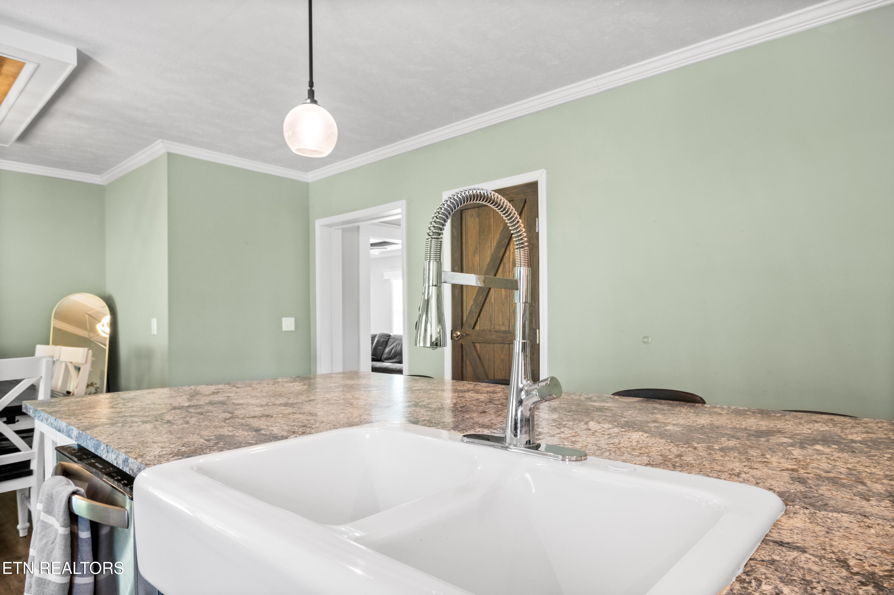 238 Mac Ivey Lane, LaFollette