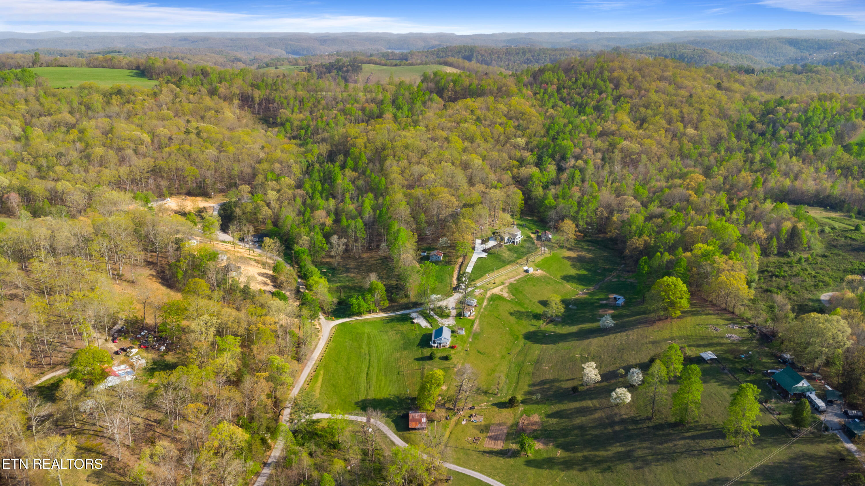 238 Mac Ivey Lane, LaFollette