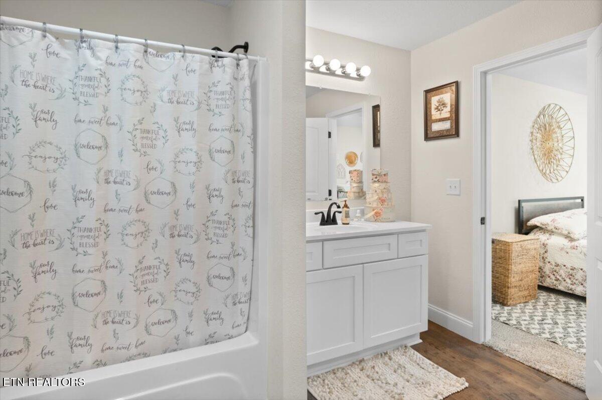 226 Hilldale Lane, LaFollette