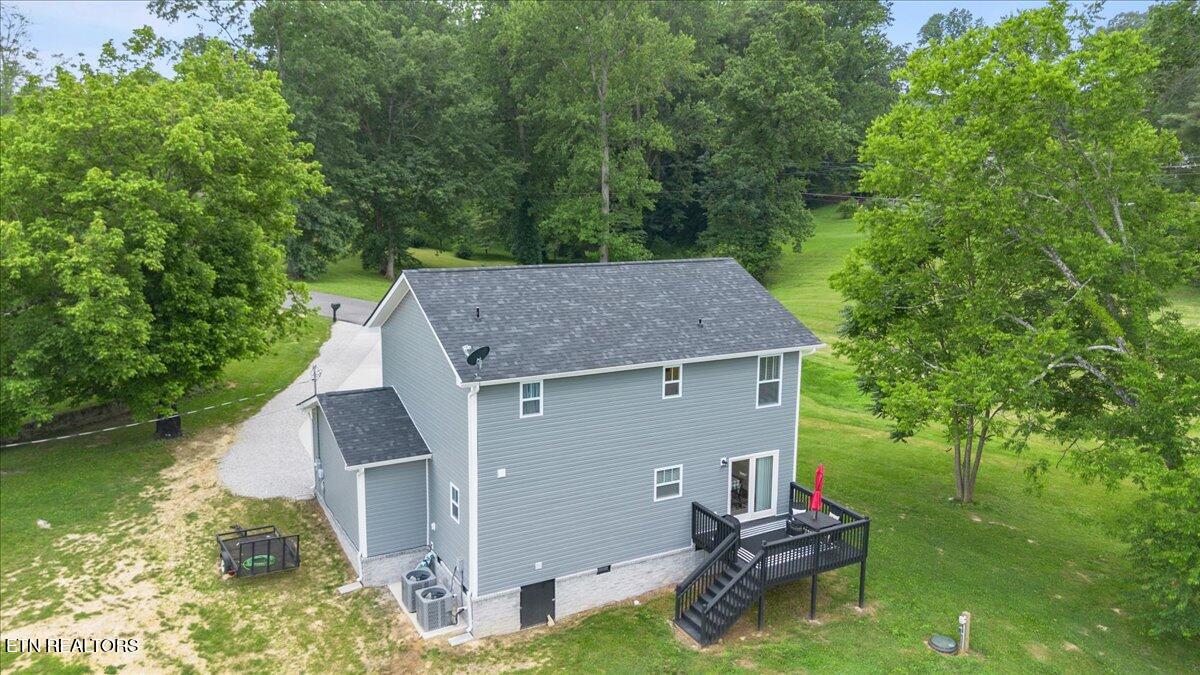 226 Hilldale Lane, LaFollette