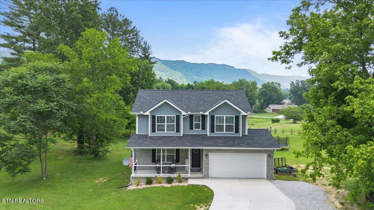 226 Hilldale Lane, LaFollette