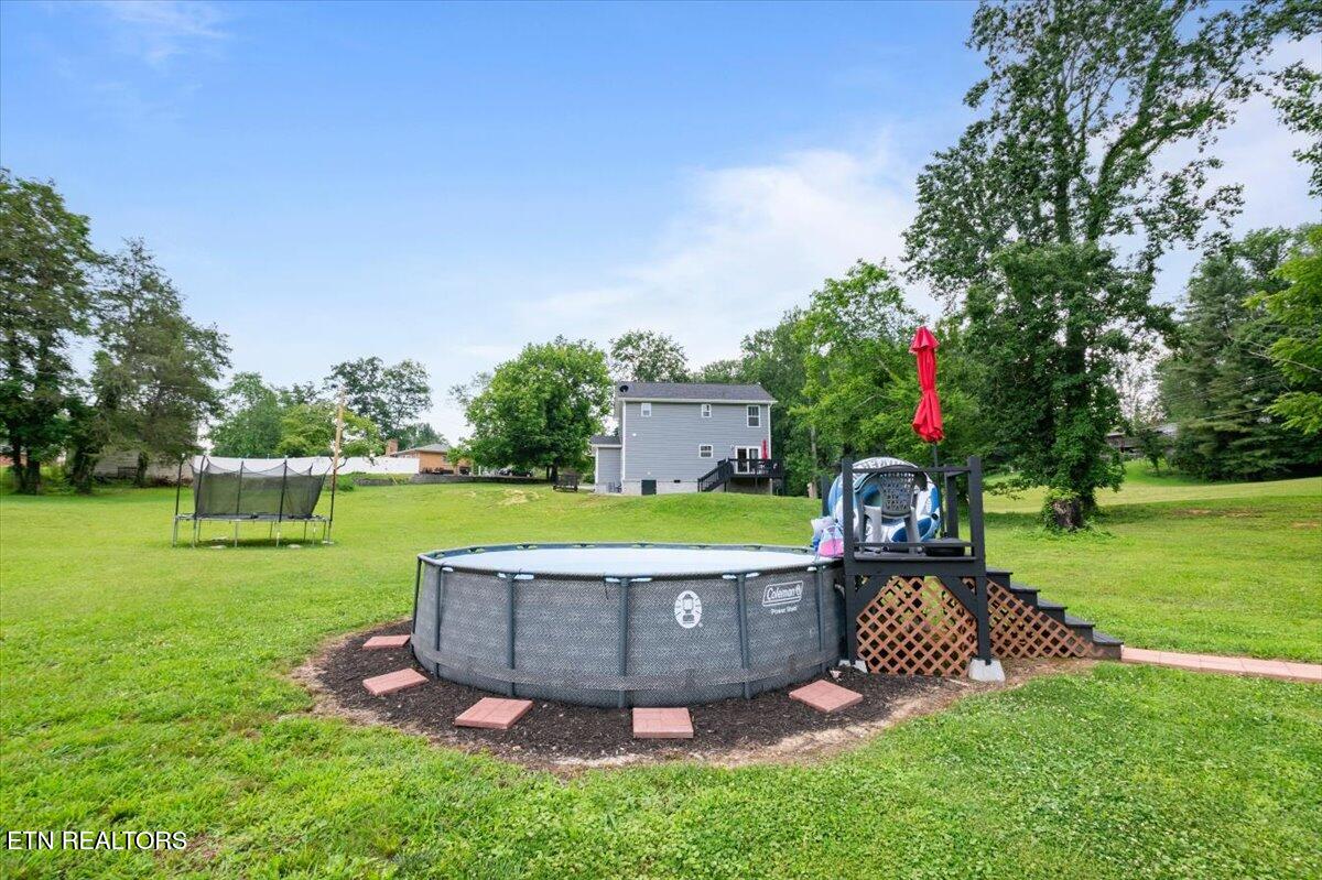 226 Hilldale Lane, LaFollette