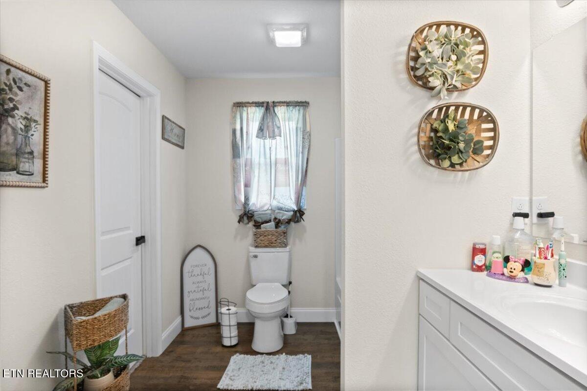 226 Hilldale Lane, LaFollette