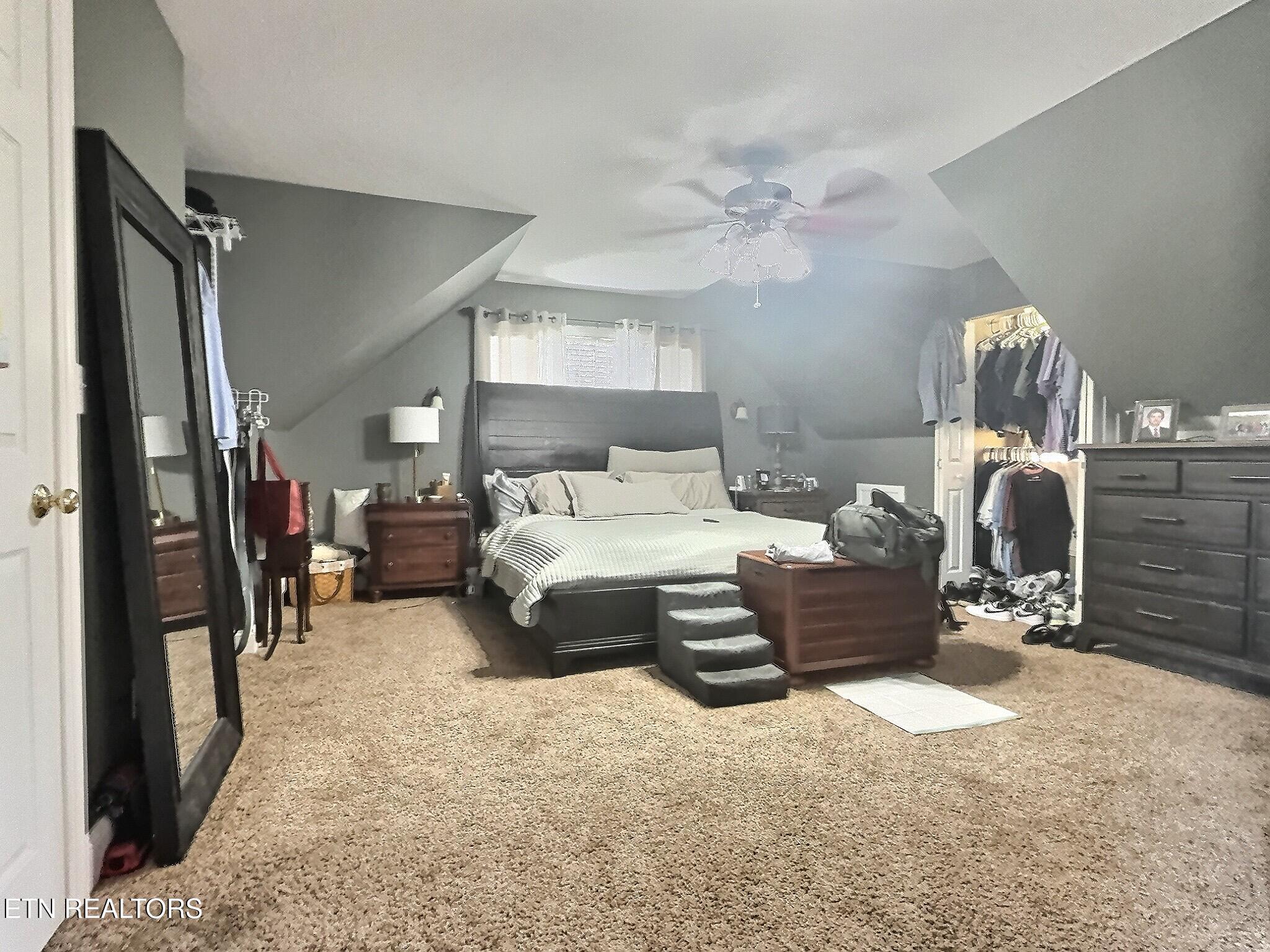 1292 Martin Lane, LaFollette