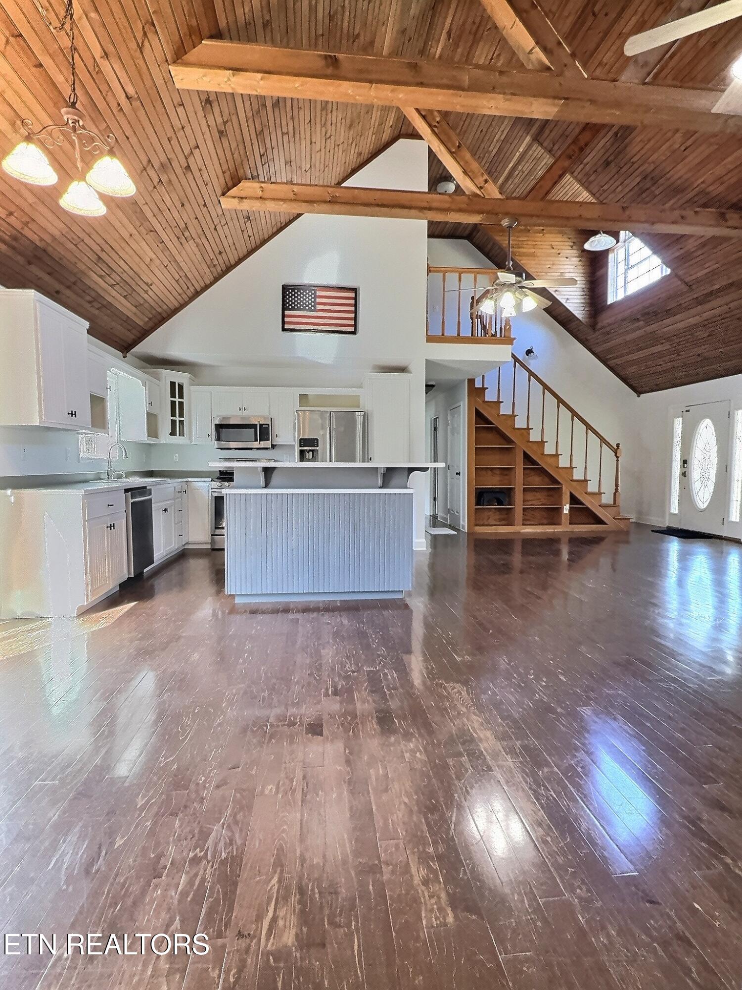 1292 Martin Lane, LaFollette