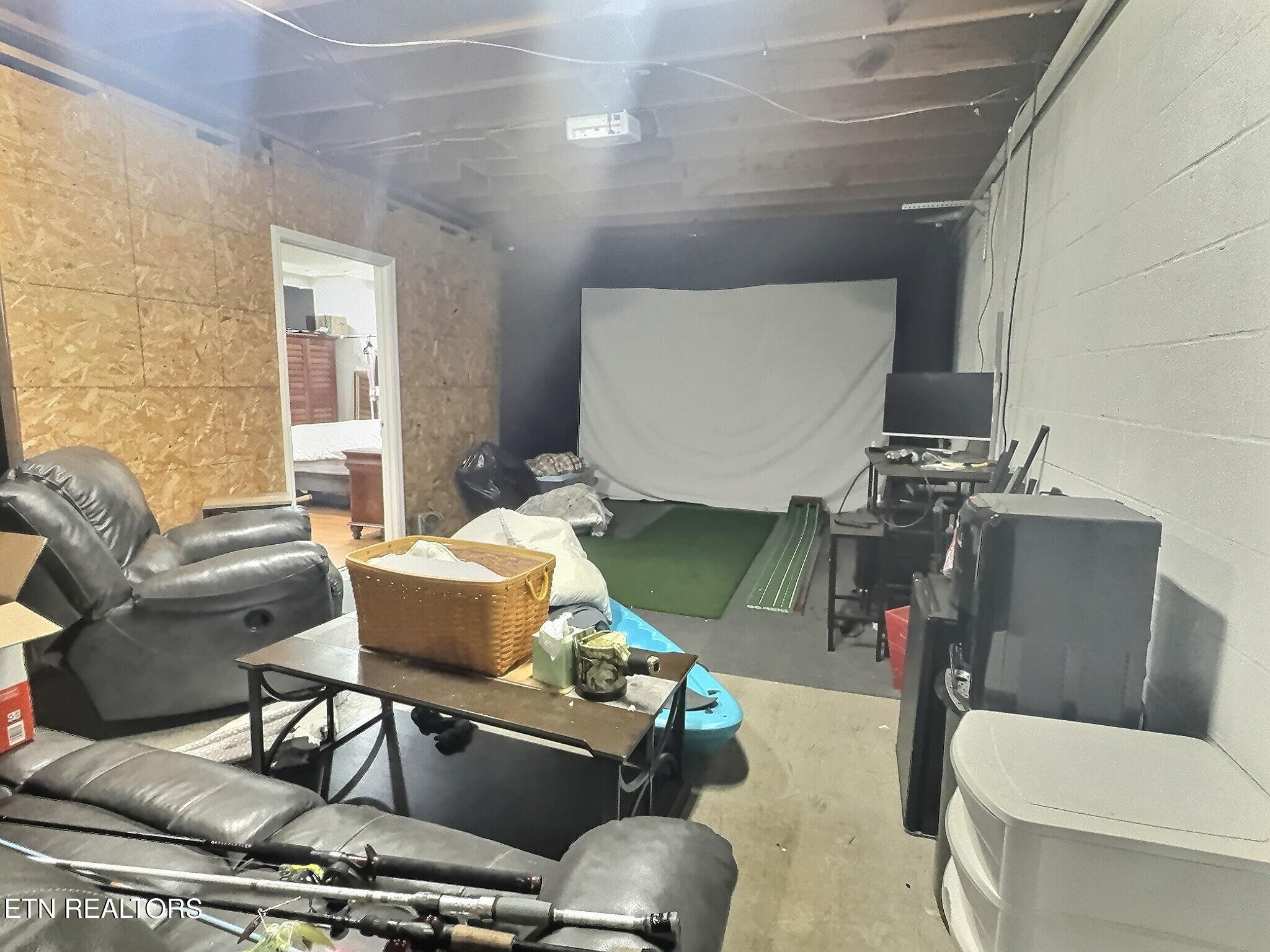 1292 Martin Lane, LaFollette