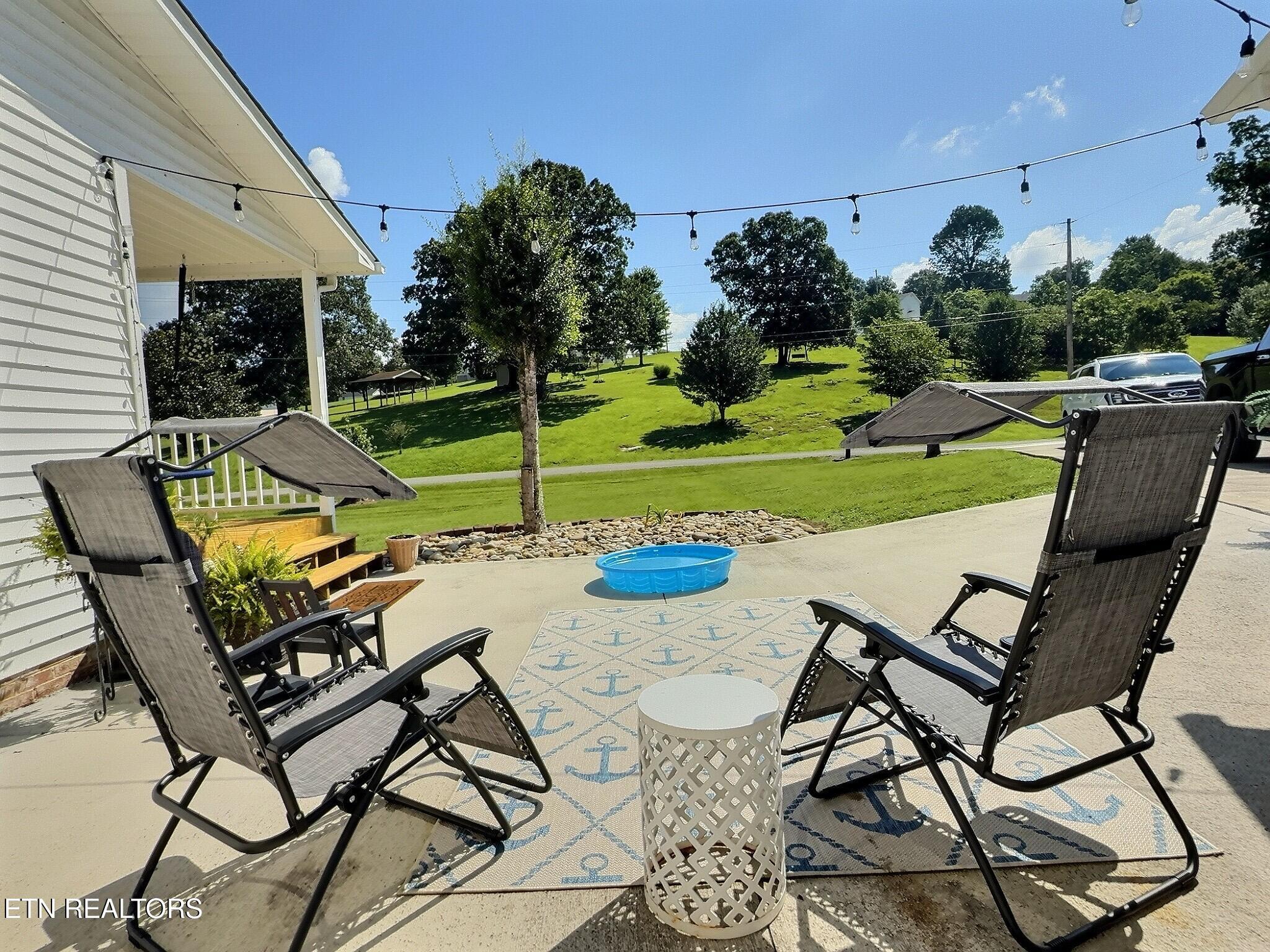 1292 Martin Lane, LaFollette