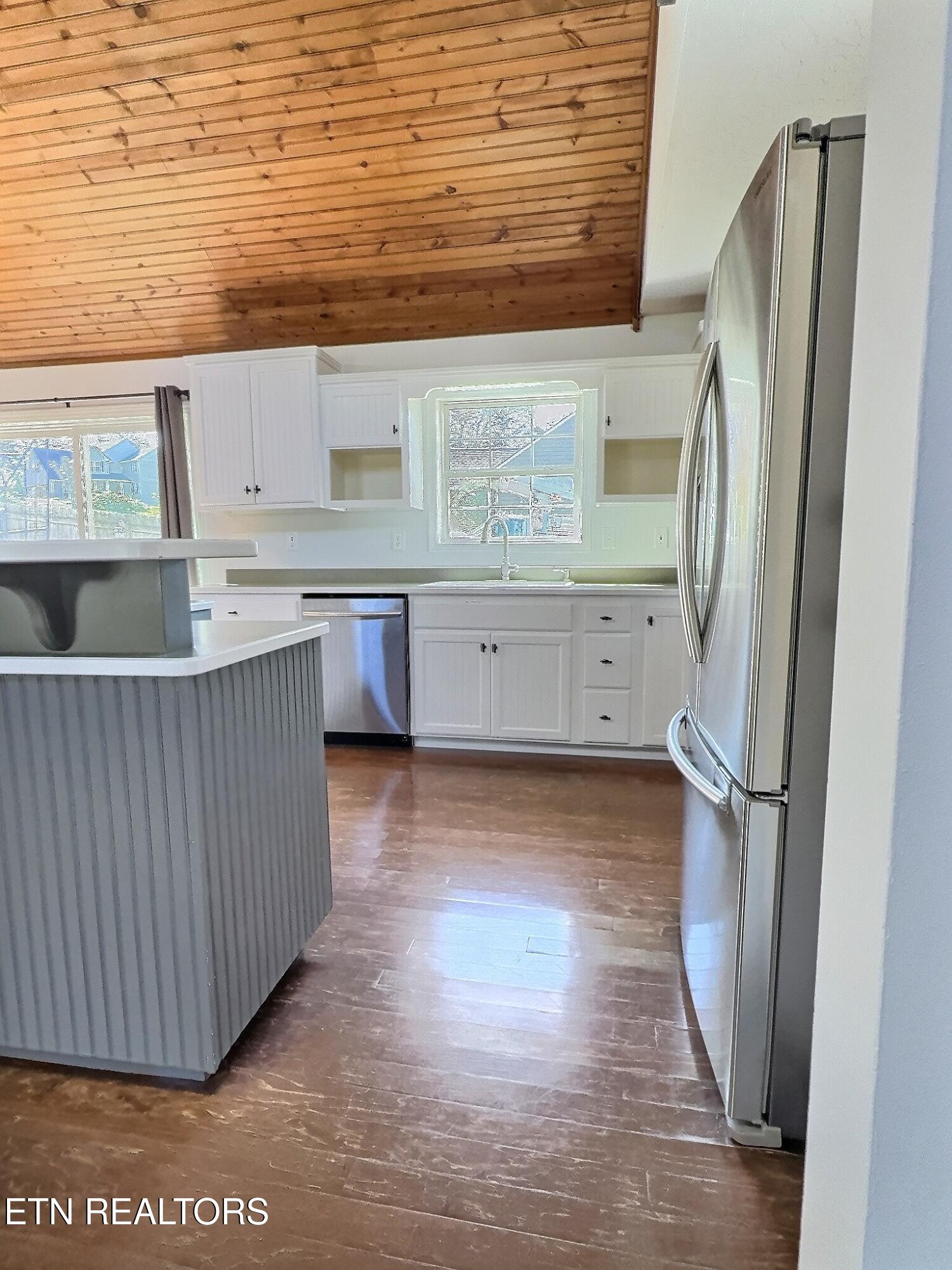 1292 Martin Lane, LaFollette