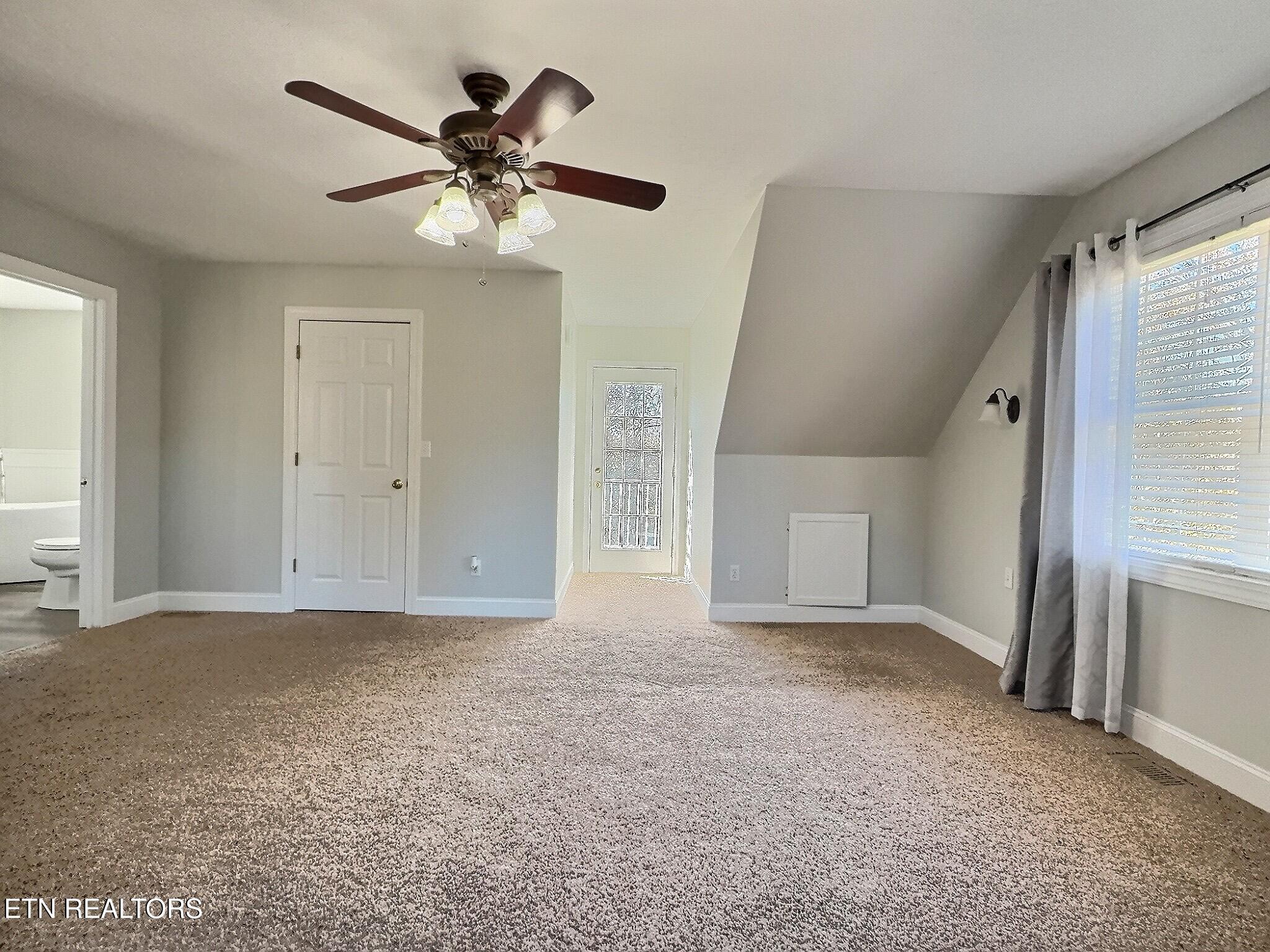 1292 Martin Lane, LaFollette